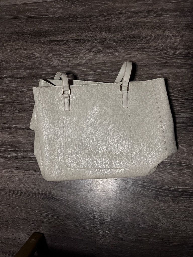 Valentino Beige Valentino Tote bag Pebble Leather Size ONE SIZE - 5 Thumbnail