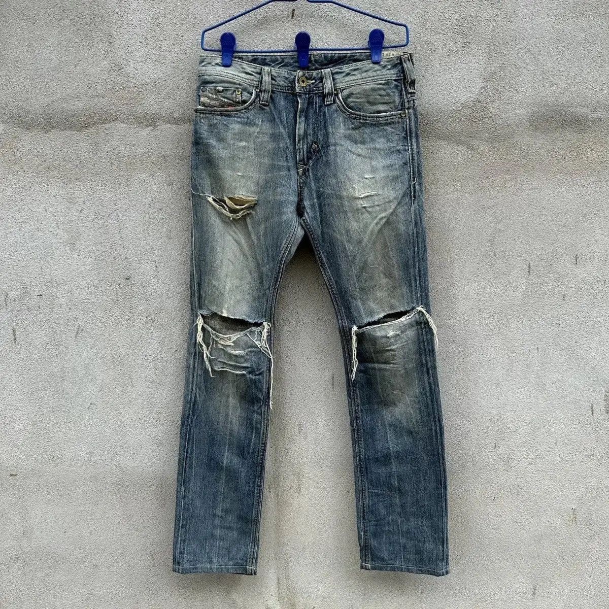 ‼️ THRASED 🔥 DIESEL THANAZ JEANS VINTAGE DENIM RIPPED PANTS
