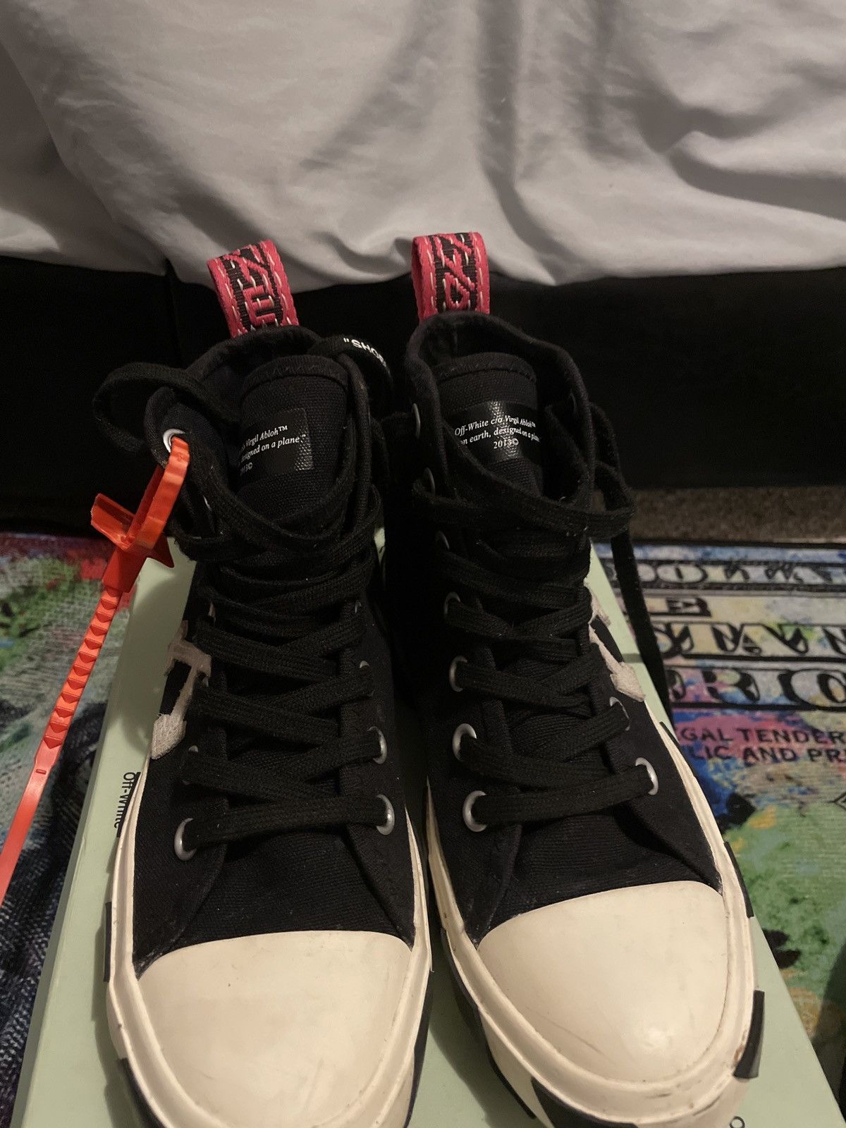 Off-White Mid Top Vulcanized Sneaker Size US 5.5 / EU 38 - 4 Thumbnail