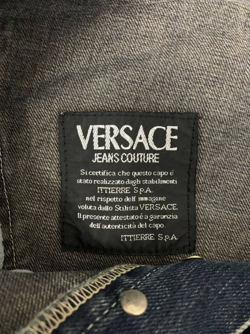 Versace Jeans Couture Authentic Vintage Versace Jeans Couture Size US 32 / EU 48 - 8 Thumbnail