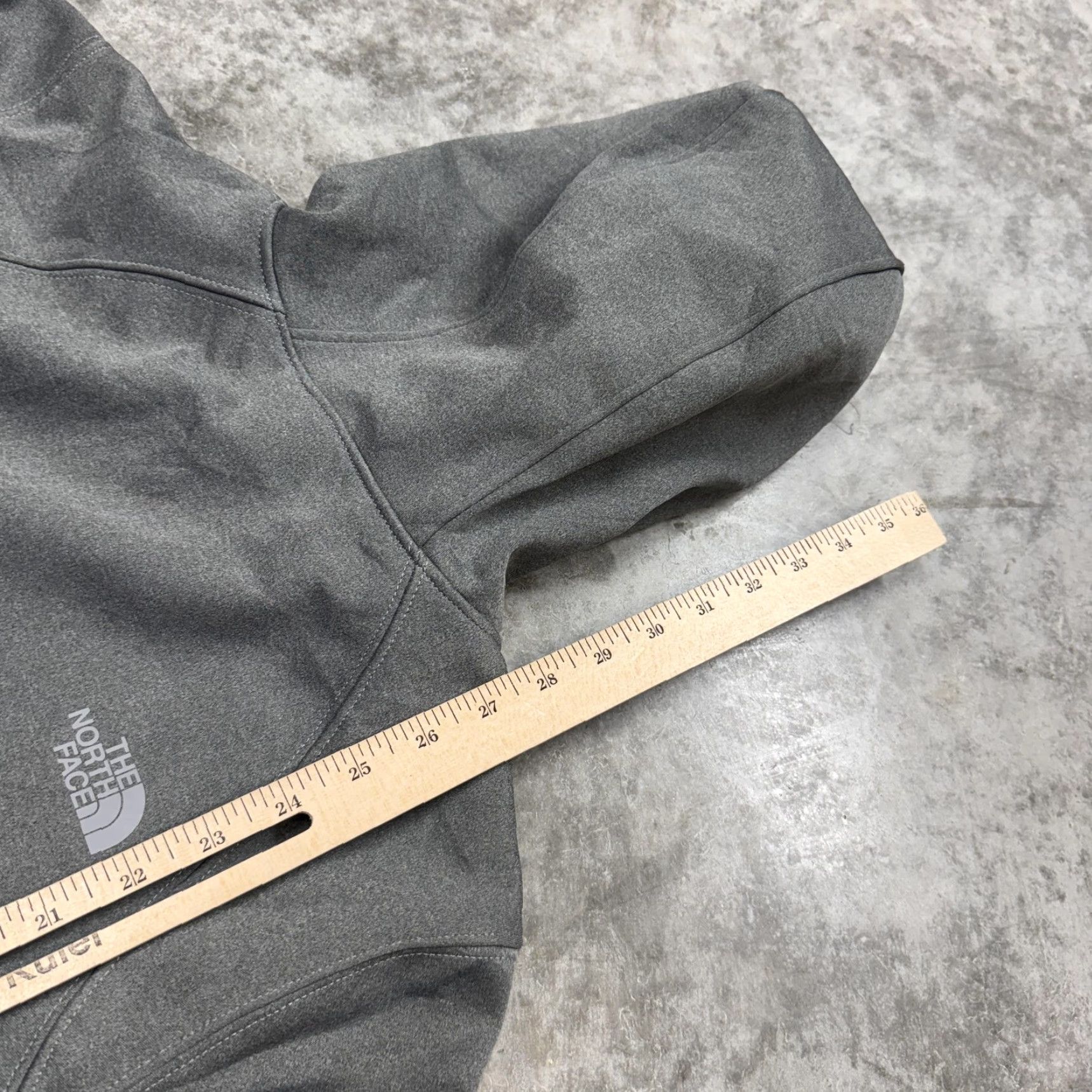 The North Face The North Face Jacket Womens S Gray WindWall Hooded Softshell Zip Pockets Size S / US 4 / IT 40 - 7 Thumbnail
