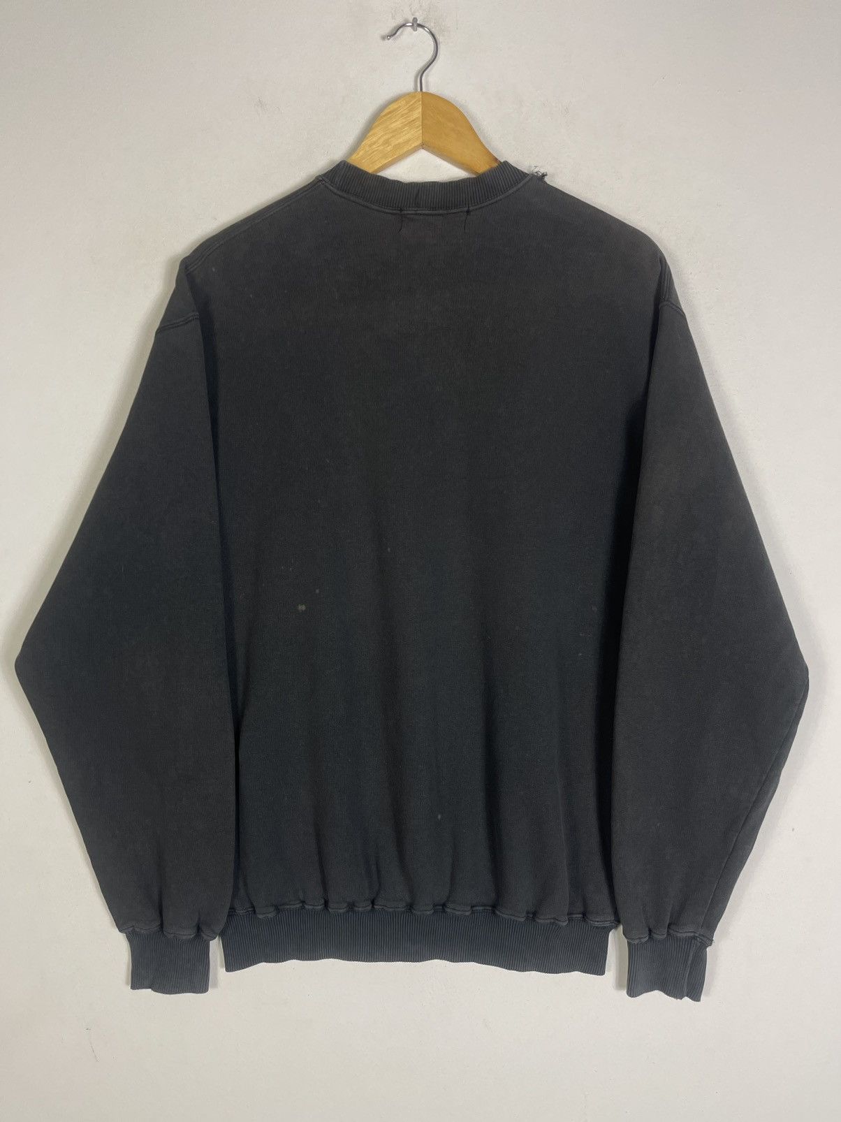 Polo Ralph Lauren VTG 90s Polo Ralph Lauren Multi-Flag Embroidered Sweatshirt Size US M / EU 48-50 / 2 - 2 Thumbnail