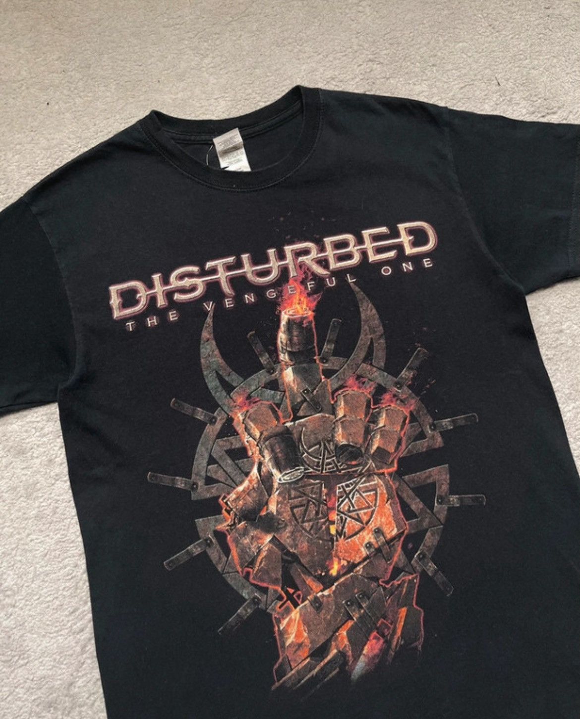 Vintage Vintage Black T-Shirt Tee Disturbed The Vengeful One Tour Size US M / EU 48-50 / 2 - 2 Thumbnail