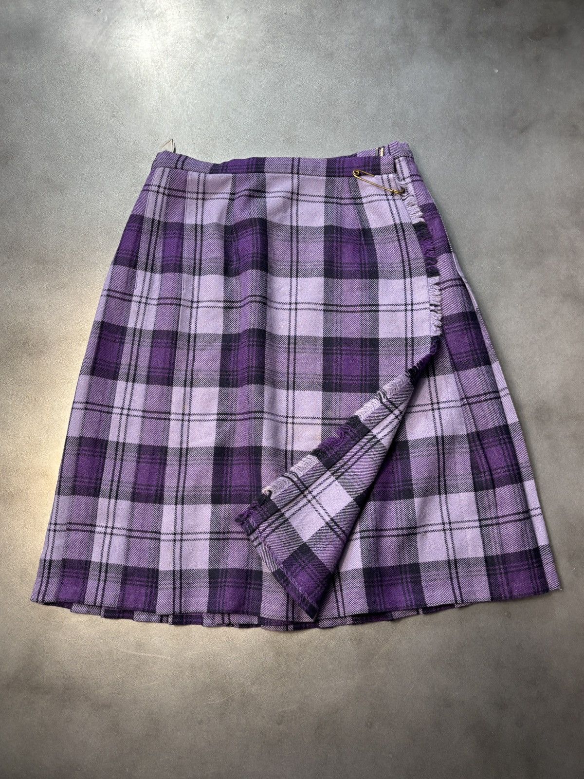Marks & Spencer × Vintage 1960s Plaid Skirt Vintage St. Michaels England Tartan School Size 23" - 2 Thumbnail