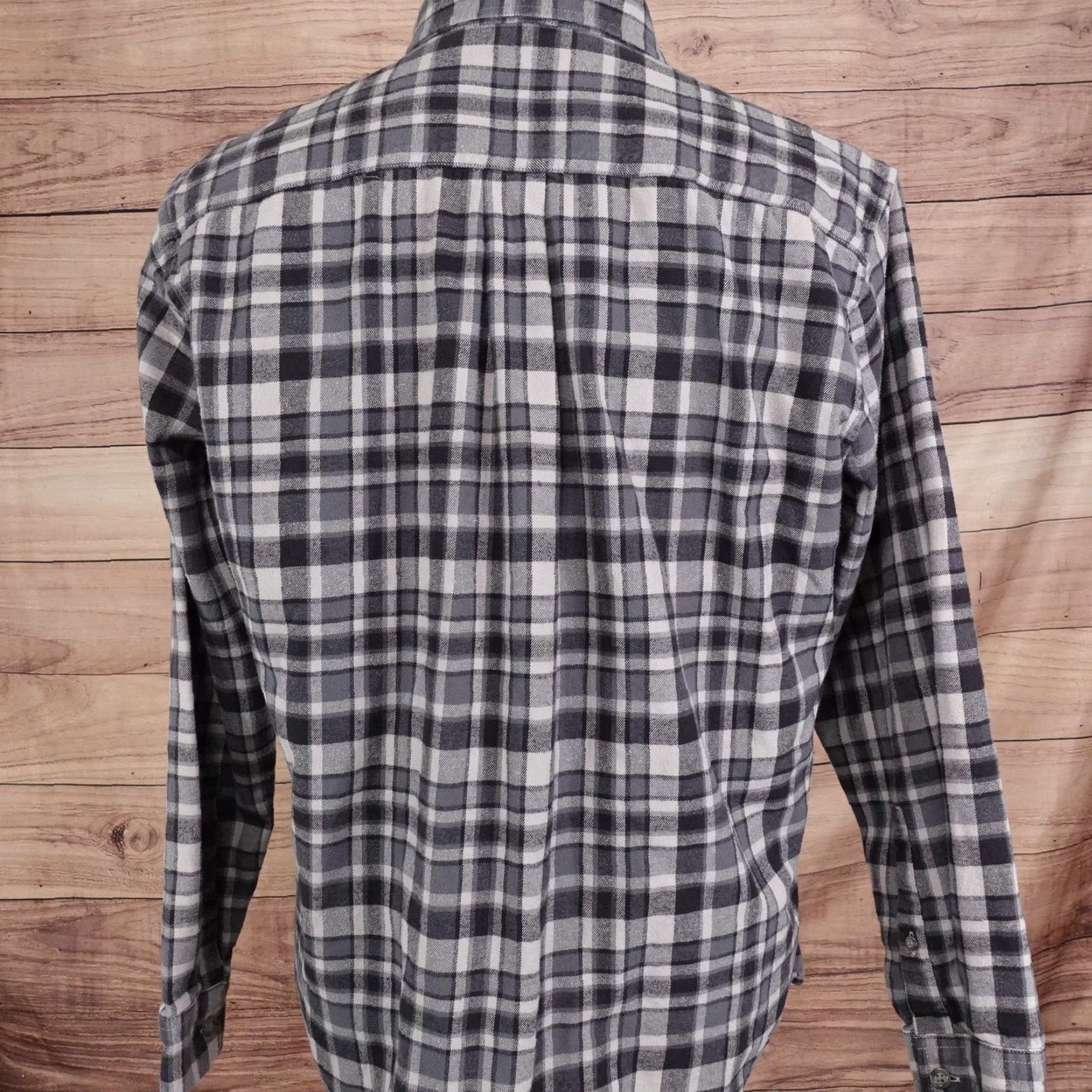 Eddie Bauer Eddie Bauer Shirt Mens L Gray Plaid Flannel Long Sleeve Button-Up Cotton Size US L / EU 52-54 / 3 - 5 Thumbnail