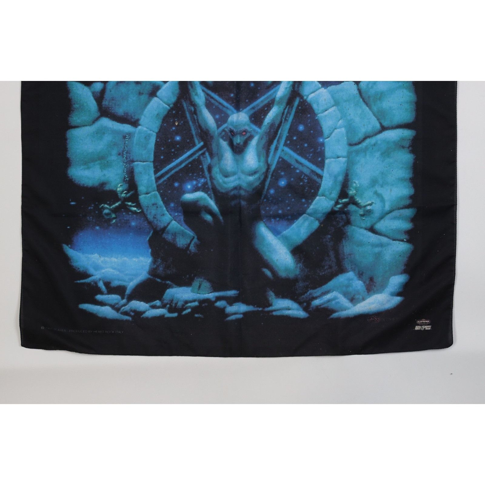 Vintage Vintage 90s Winterland Distressed Spell Out Slayer Band Flag Size ONE SIZE - 5 Thumbnail