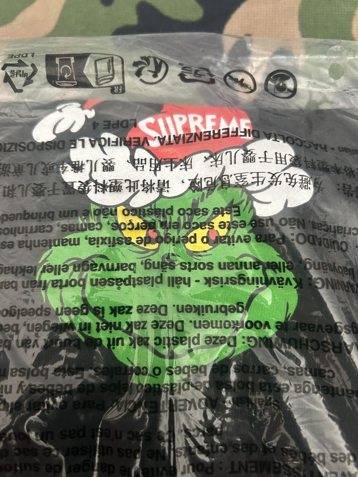 Supreme Grinch Tee Black XL FW24