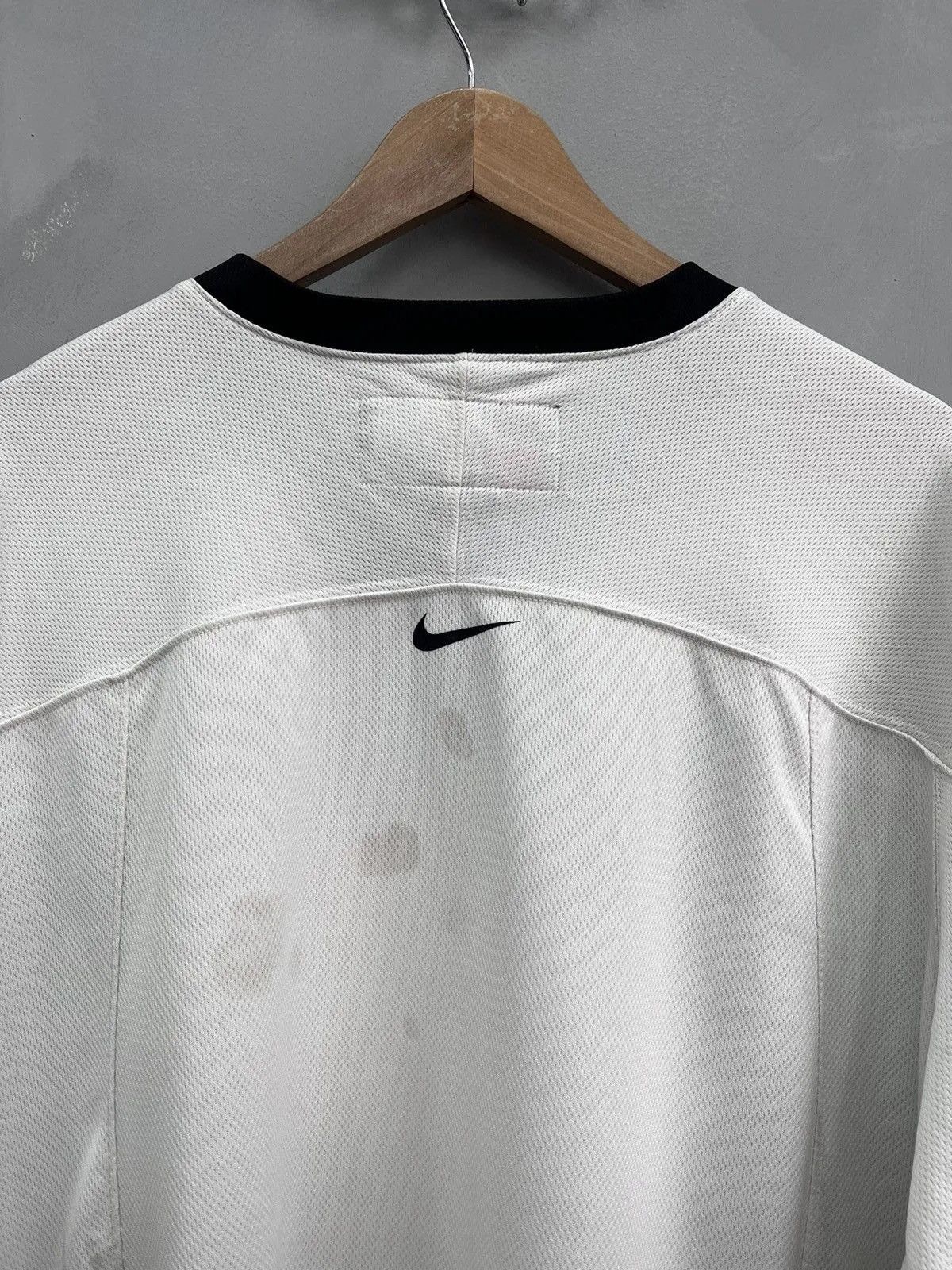 NHL × Nike Canada Nike retro 90s hockey jersey Size US XL / EU 56 / 4 - 8 Thumbnail