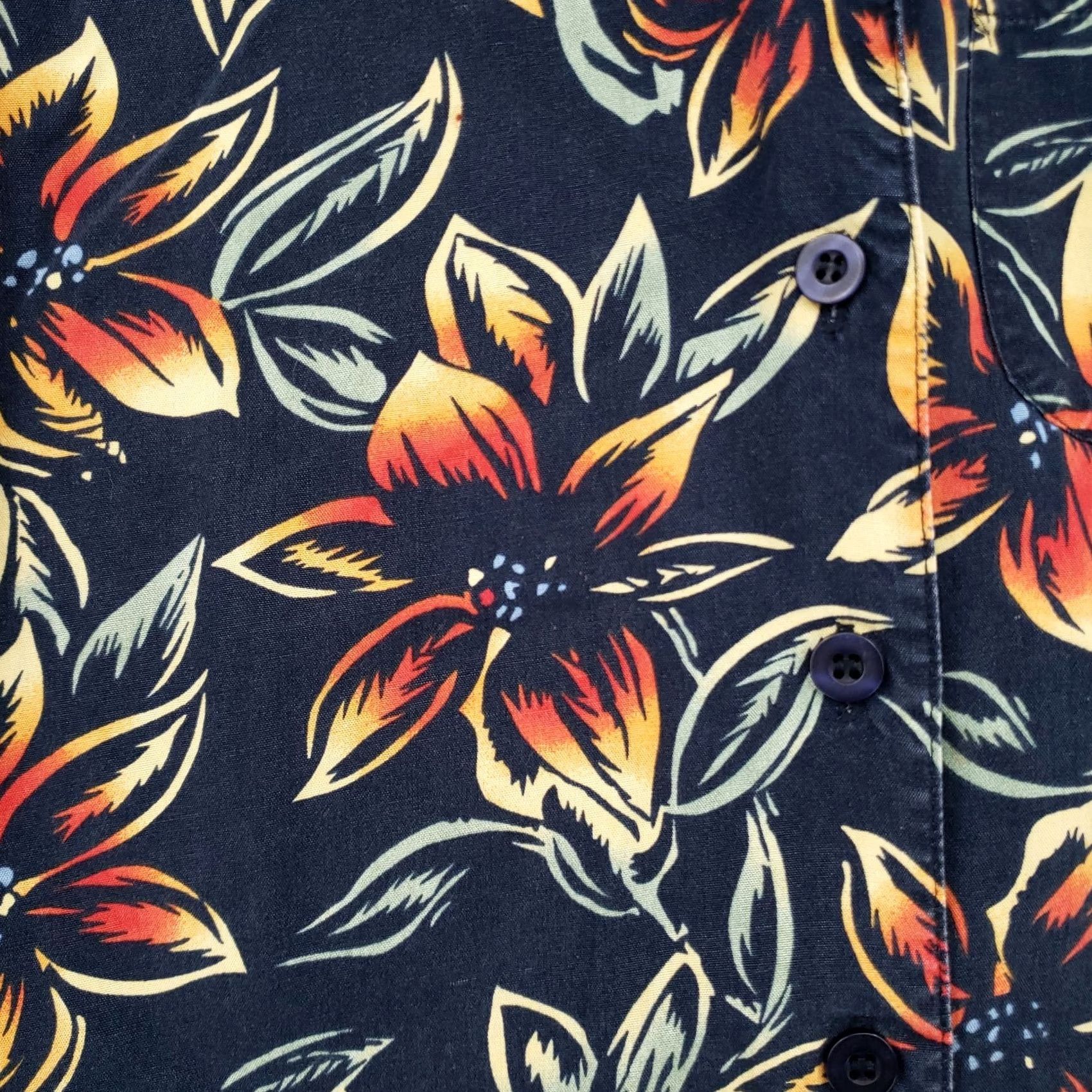 Liz Claiborne Liz Claiborne Shirt Womens PS Petite Button-Up Blue Floral Sleeveless Rayon Top Size S / US 4 / IT 40 - 7 Thumbnail