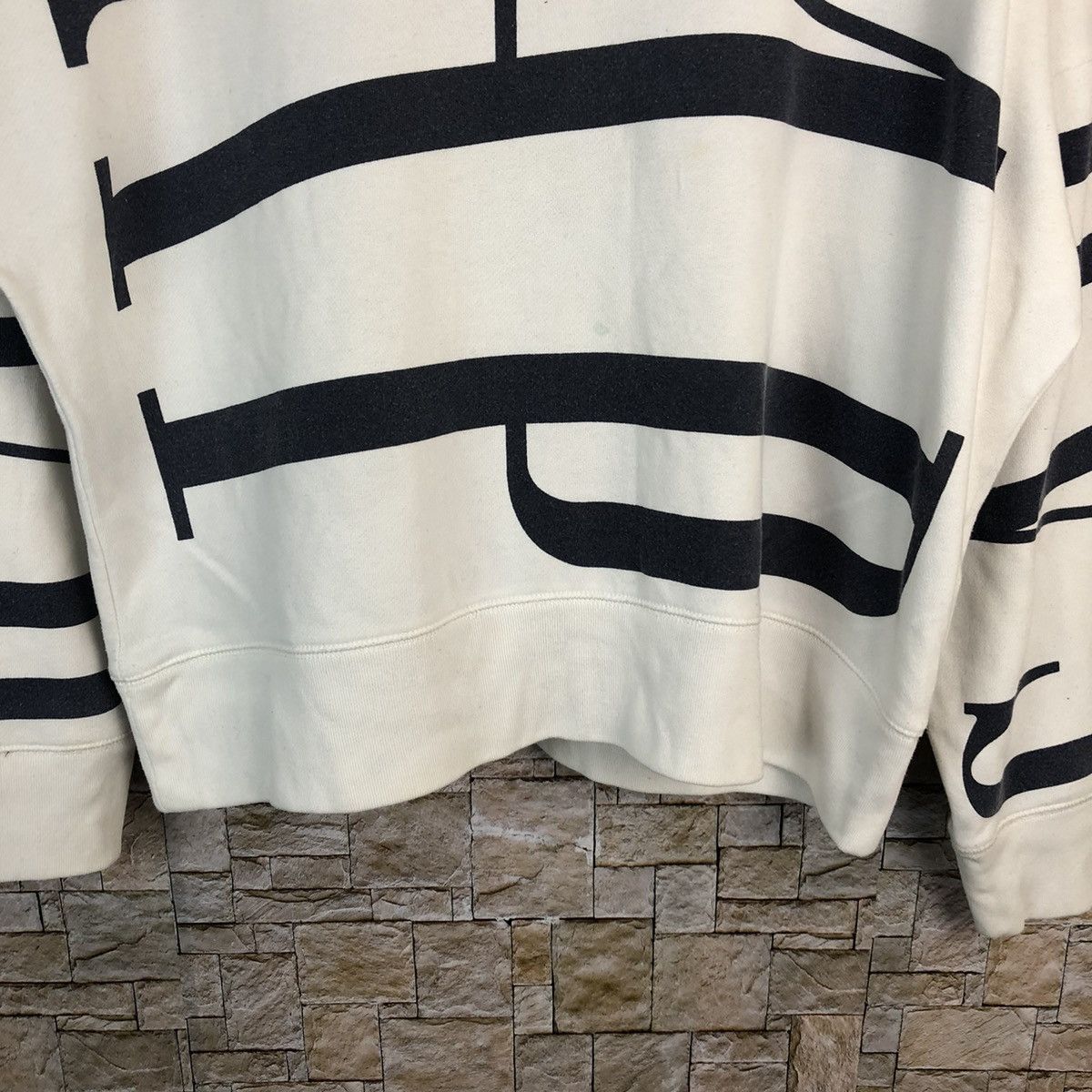 Gap DL Gap Big Font baggie White Hoodie sweatshirt #A378 Size US M / EU 48-50 / 2 - 6 Thumbnail
