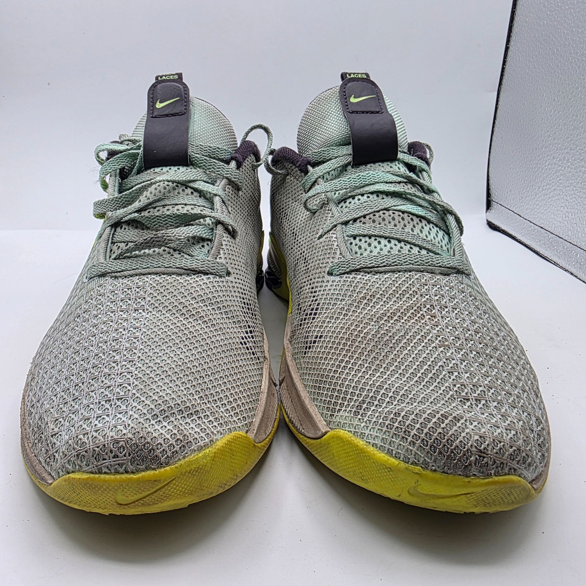 Nike Nike Metcon 8 Mens Size 11 Mint Foam Volt Training Shoes Sne Size US 11 / EU 44 - 2 Thumbnail