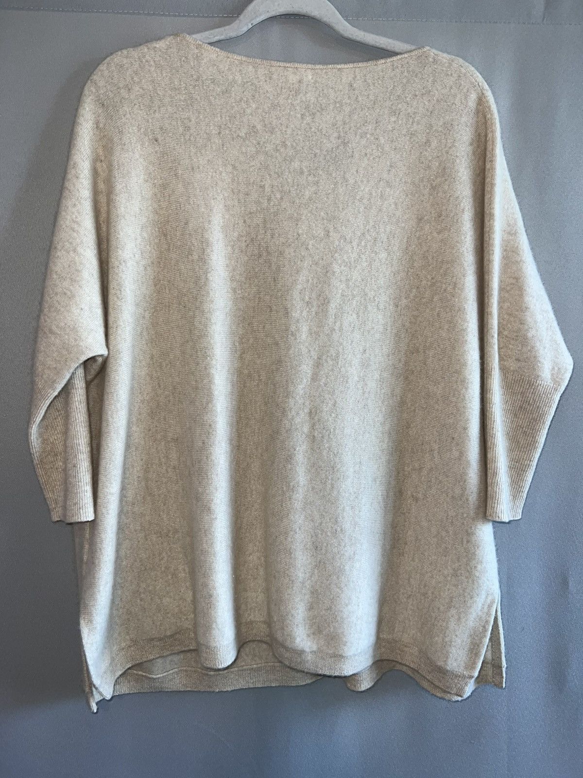 Other Garnet Hill 100% Cashmere Lace Trim V-Neck Sweater Beige XS Size XS / US 0-2 / IT 36-38 - 2 Thumbnail