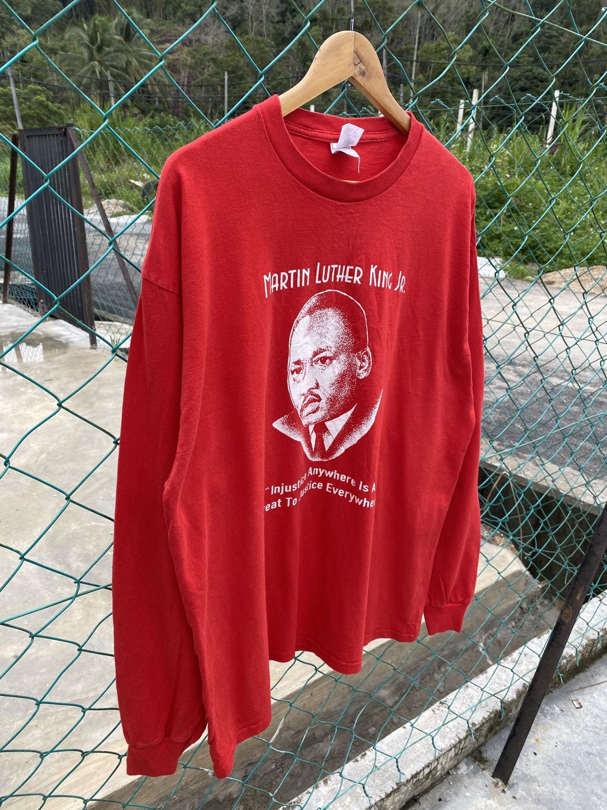 Fruit Of The Loom × Vintage Vintage Y2K Martin Luther King Jr. long sleeve tees Size US XXL / EU 58 / 5 - 3 Thumbnail
