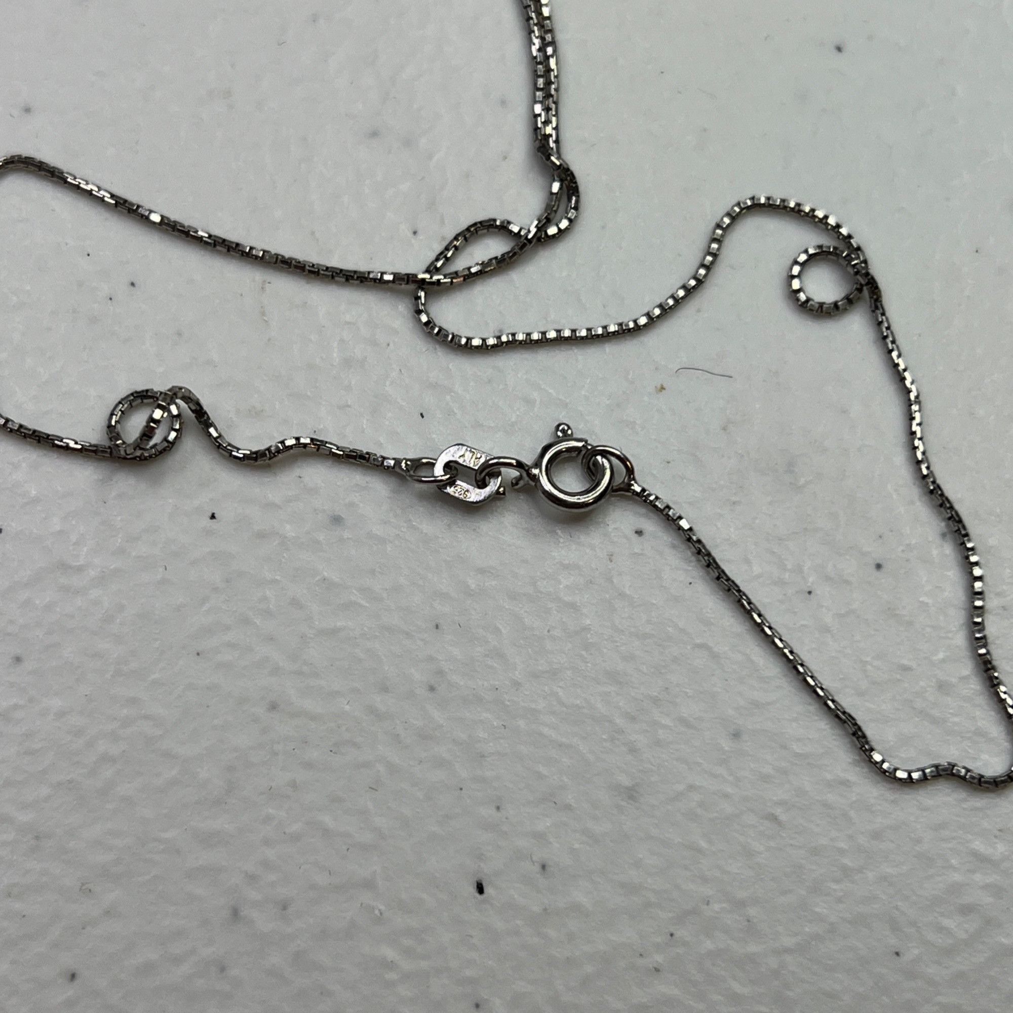 Designer Silver Women's Choker 16" Necklace, Green Faceted Pendant Size ONE SIZE - 8 Thumbnail
