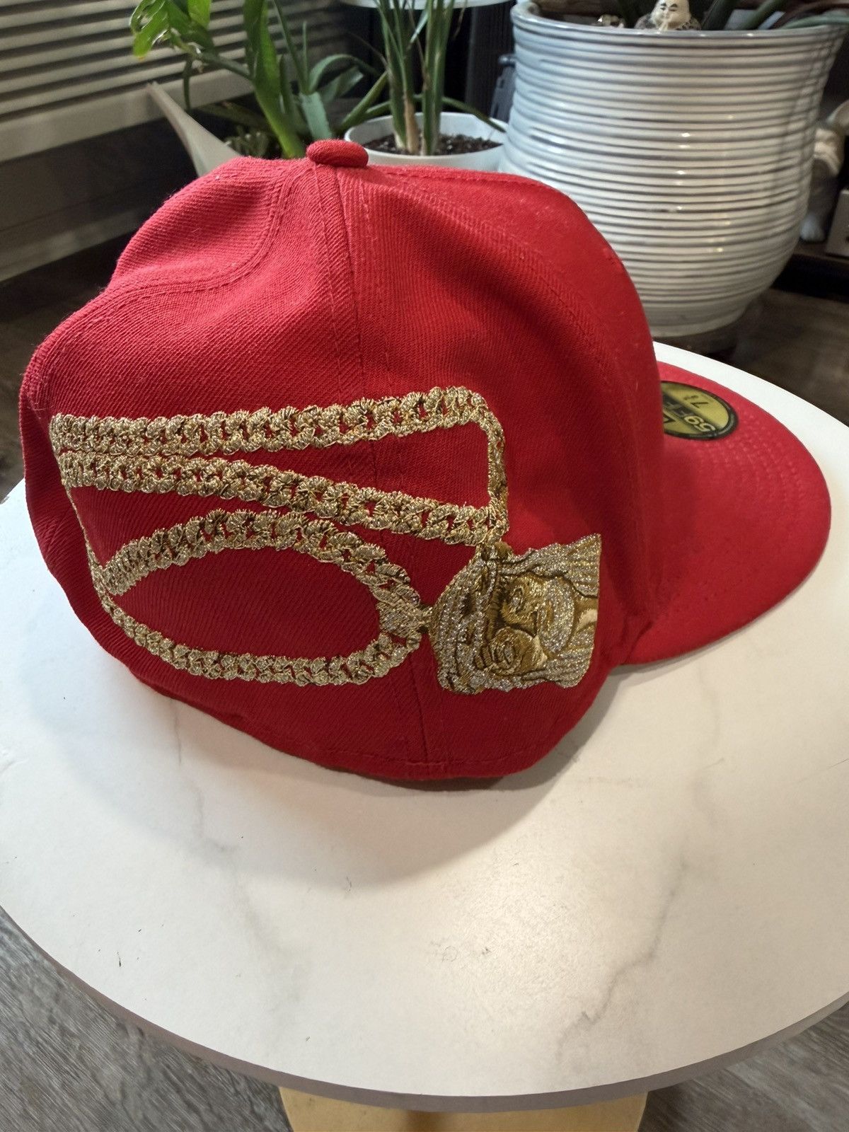 Supreme SUPREME JESUS PIECE FITTED RED/GOLD 7/58 Size ONE SIZE - 2 Thumbnail