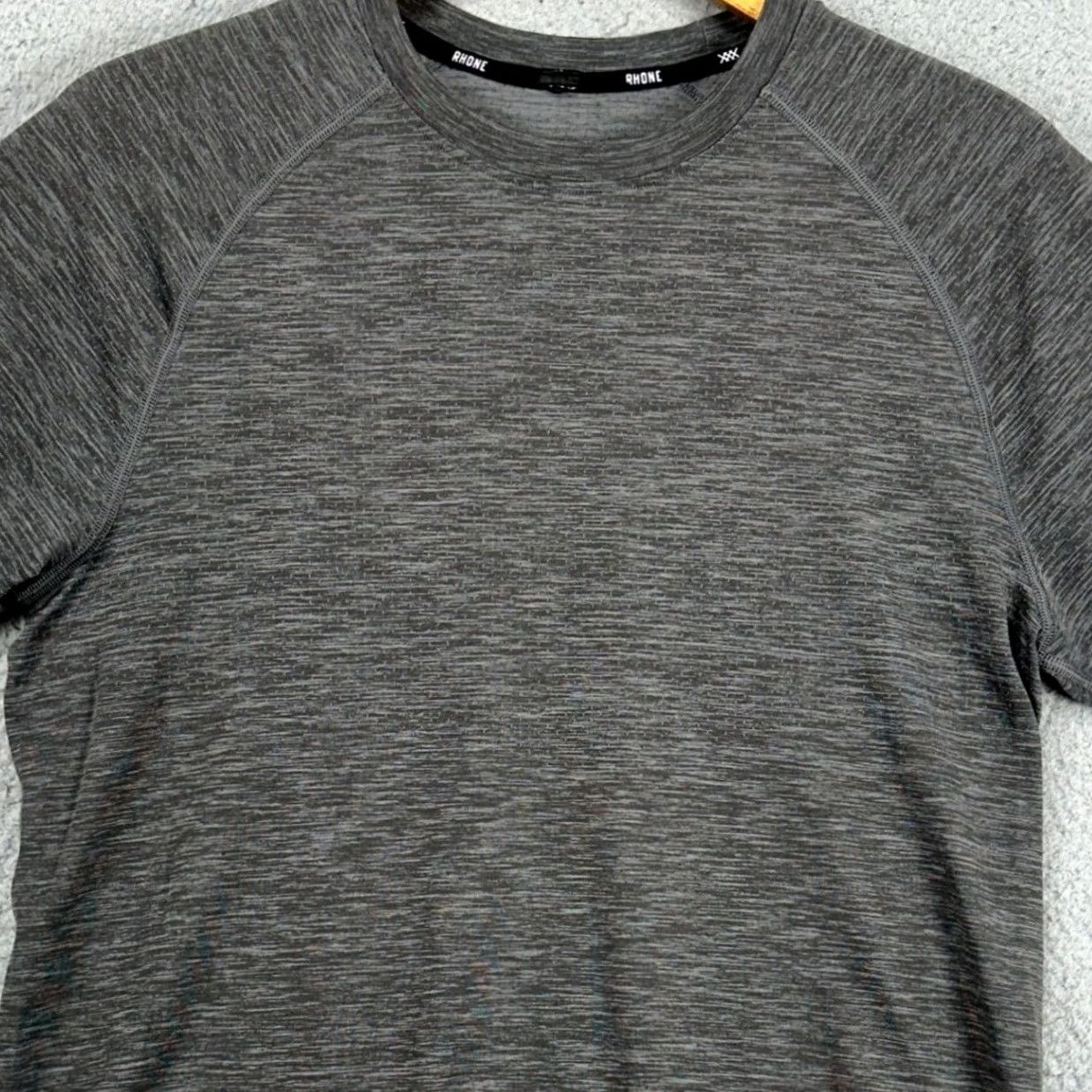 Rhone Rhone Mens Athletic Shirt Small Gray Crewneck Short Sleeve Tee Gym Exercise Size US S / EU 44-46 / 1 - 2 Thumbnail
