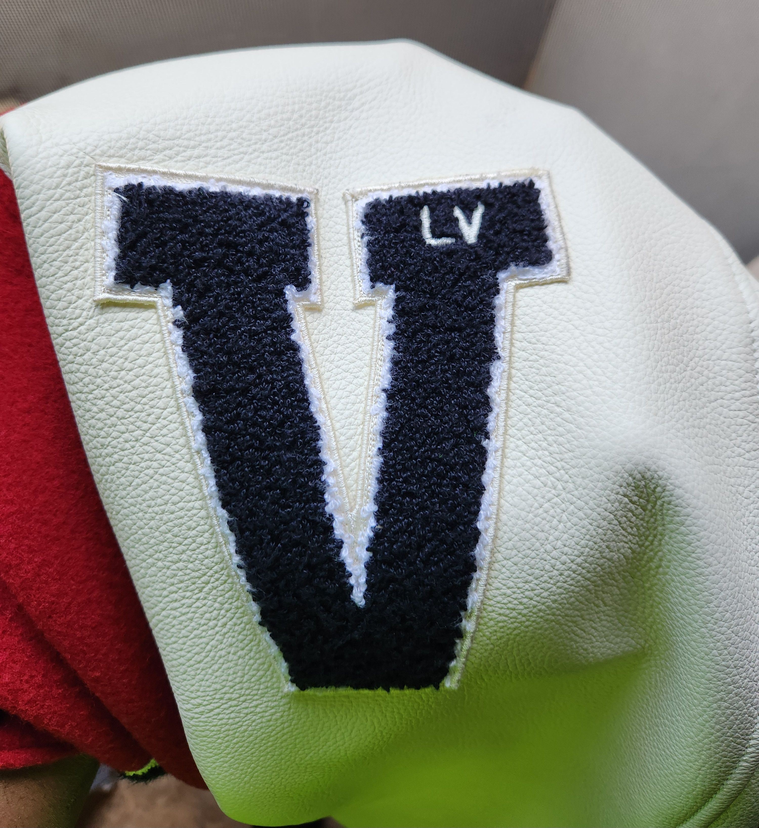 Louis Vuitton Louis Vuitton × Virgil Abloh FW19 MLK Varsity Jacket Size US M / EU 48-50 / 2 - 3 Thumbnail