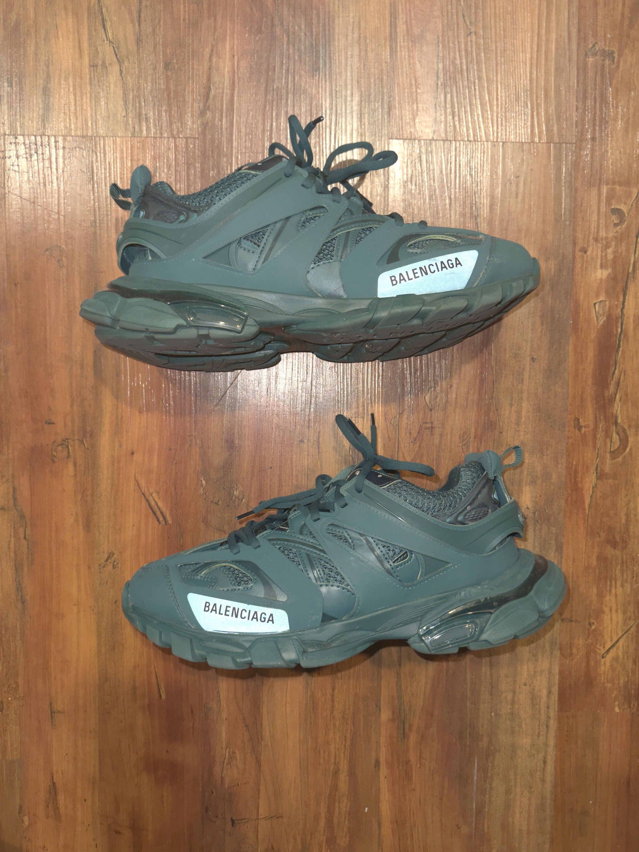 Balenciaga Balenciaga Men’s Green Dark Track Sneakers Size US 9 / EU 42 - 3 Thumbnail