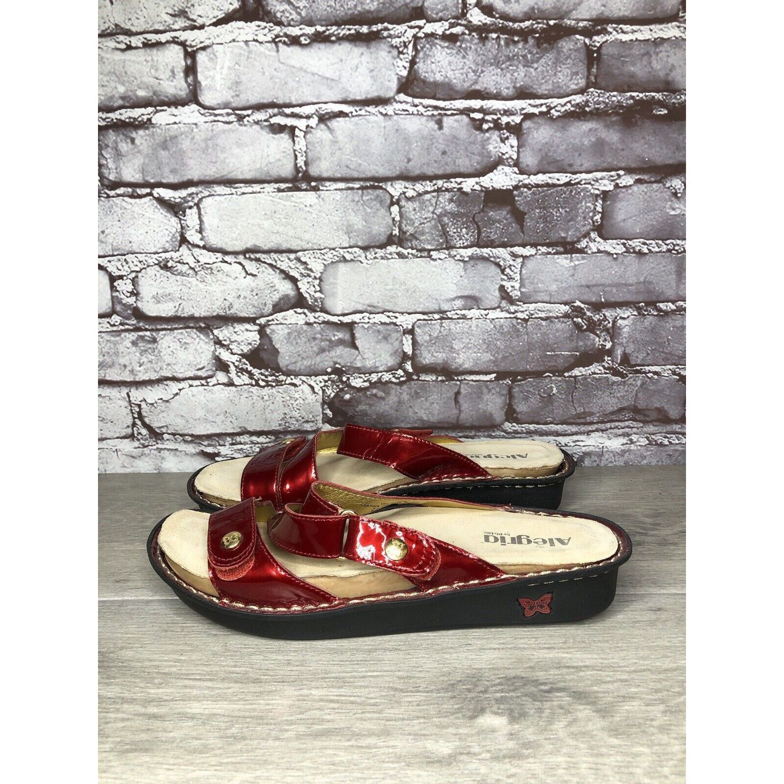 Other Alegria VEN-124 Venice Red Patent Leather Strap Sandals Wome Size US 10.5 / IT 40.5 - 7 Thumbnail