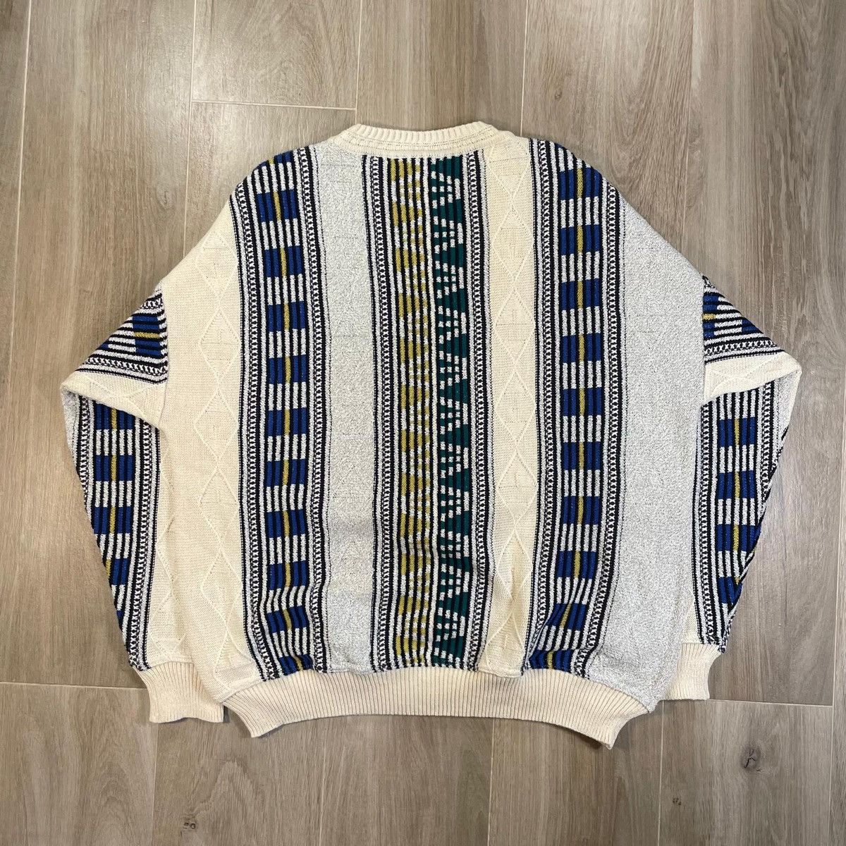 Vintage Cream and blue vintage 90s knit sweater jumper old money Size US XL / EU 56 / 4 - 2 Thumbnail