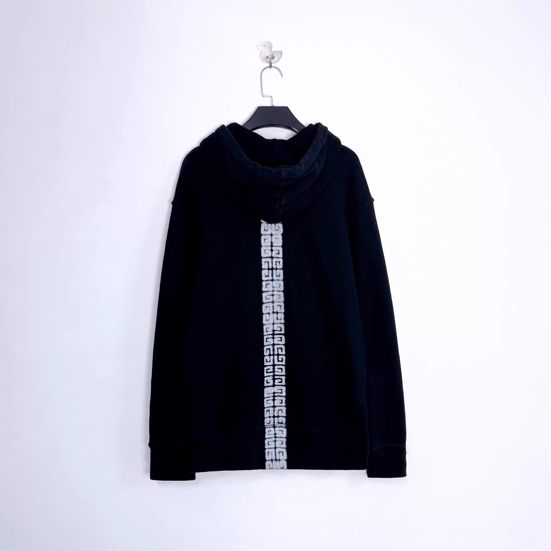 Givenchy Givenchy x Chito Washed Black 4G Hoodie M 99 New Size US M / EU 48-50 / 2 - 2 Thumbnail