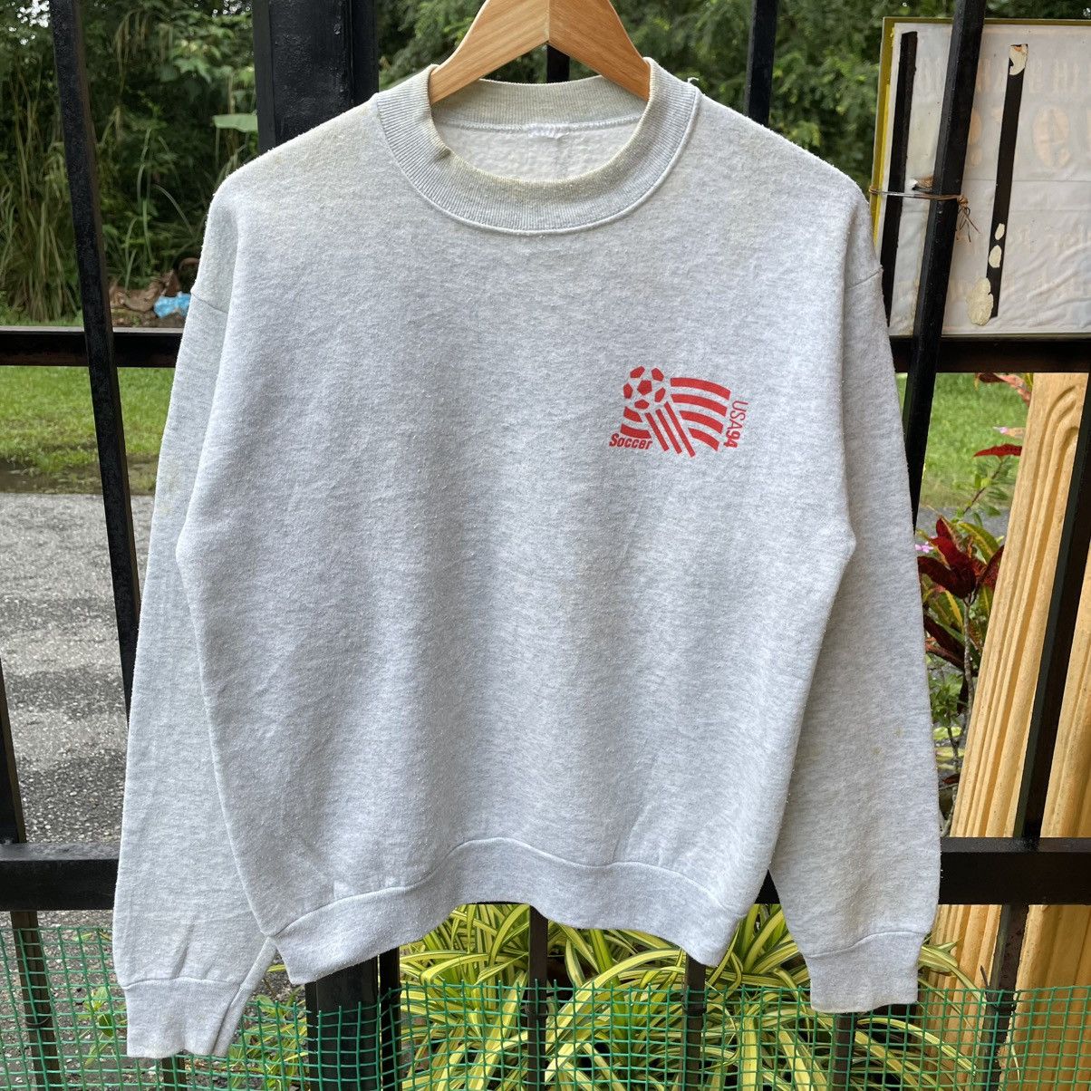 Vintage 🔥Vintage 1994 Fifa World Cup Soccer Mascot Logo Sweatshirts Size US S / EU 44-46 / 1 - 5 Thumbnail