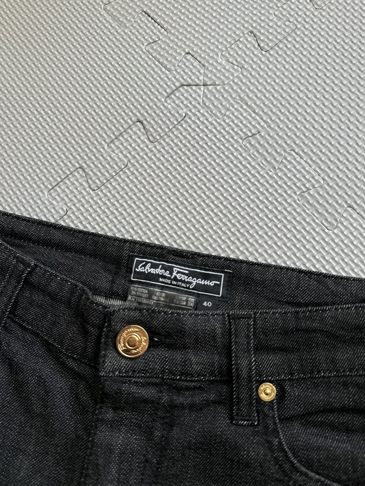 Salvatore Ferragamo Salvatore Ferragamo Slim Fit Black Jeans Size 28" / US 6 / IT 42 - 7 Thumbnail