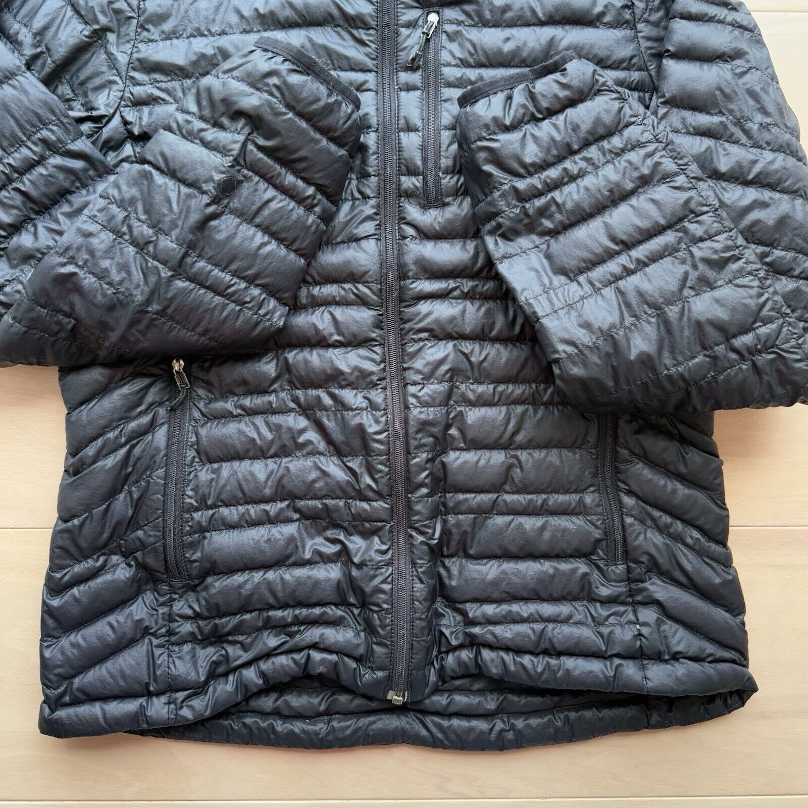 Patagonia Patagonia Ultralight Down Jacket Women's M Black Lightweight Size M / US 6-8 / IT 42-44 - 5 Thumbnail