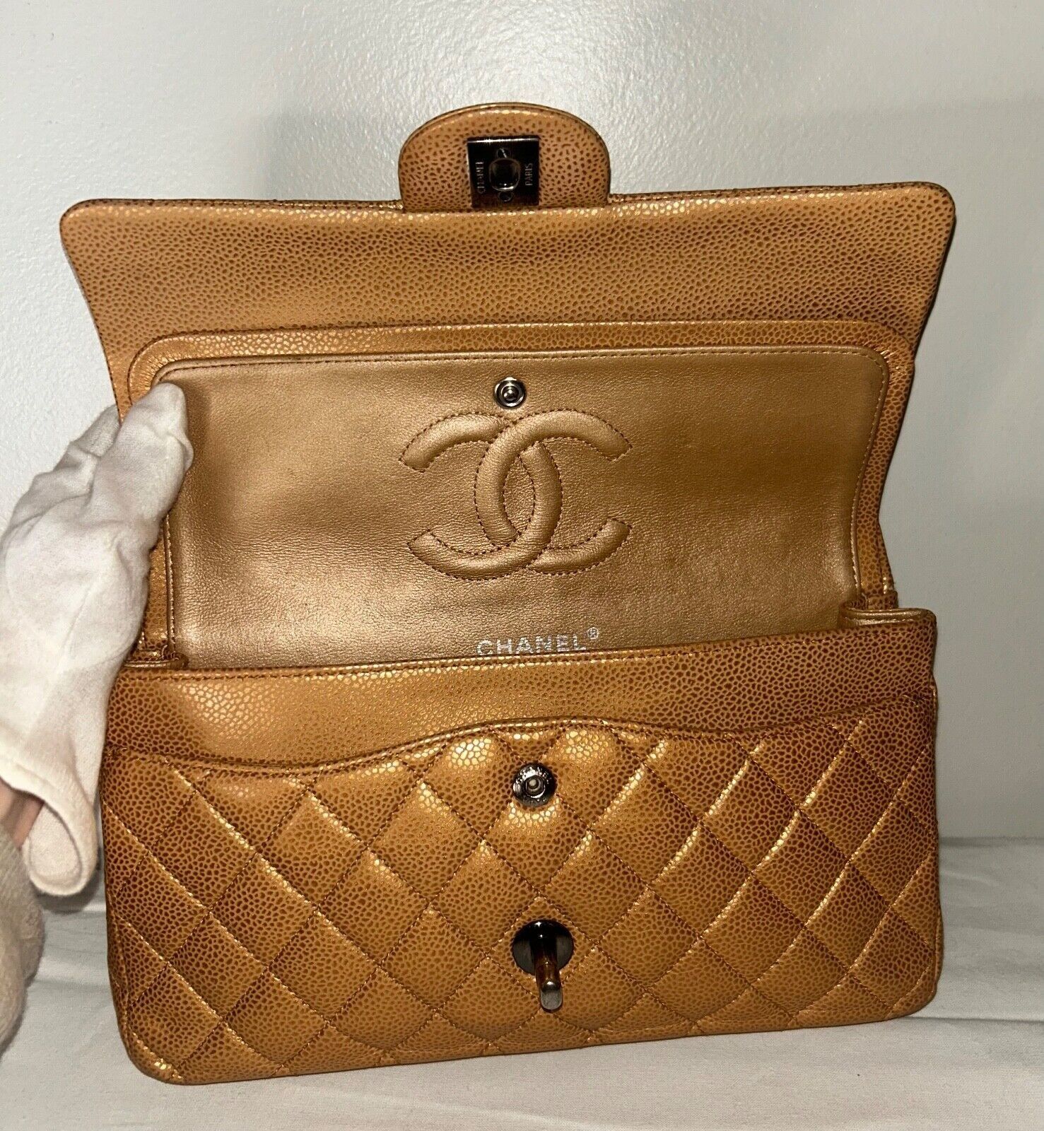 Chanel CHANEL Medium Double Flap Metallic Caviar Leather Bag Golden Size ONE SIZE - 8 Thumbnail