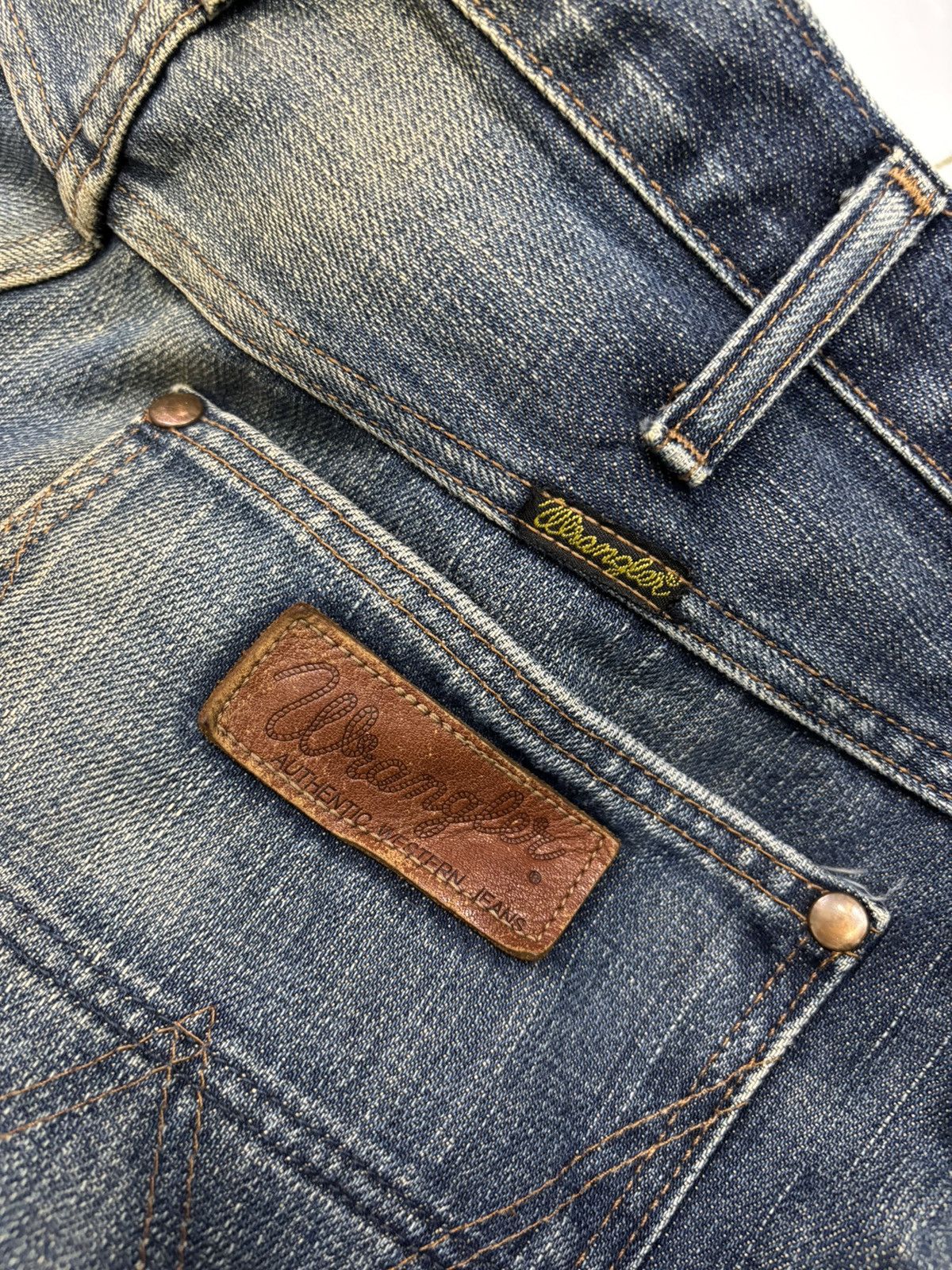 If Six Was Nine VINTAGE WRANGLER BAGGY JEANS MUD WASH LOOSE DENIM Size US 34 / EU 50 - 9 Thumbnail