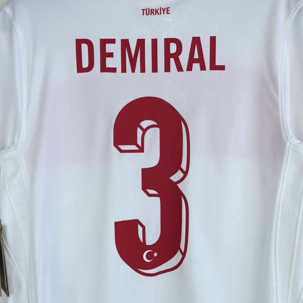 Nike Turkey Merih Demiral Nike Jersey Shirt Men 2024/2025 size S Size US S / EU 44-46 / 1 - 8 Thumbnail
