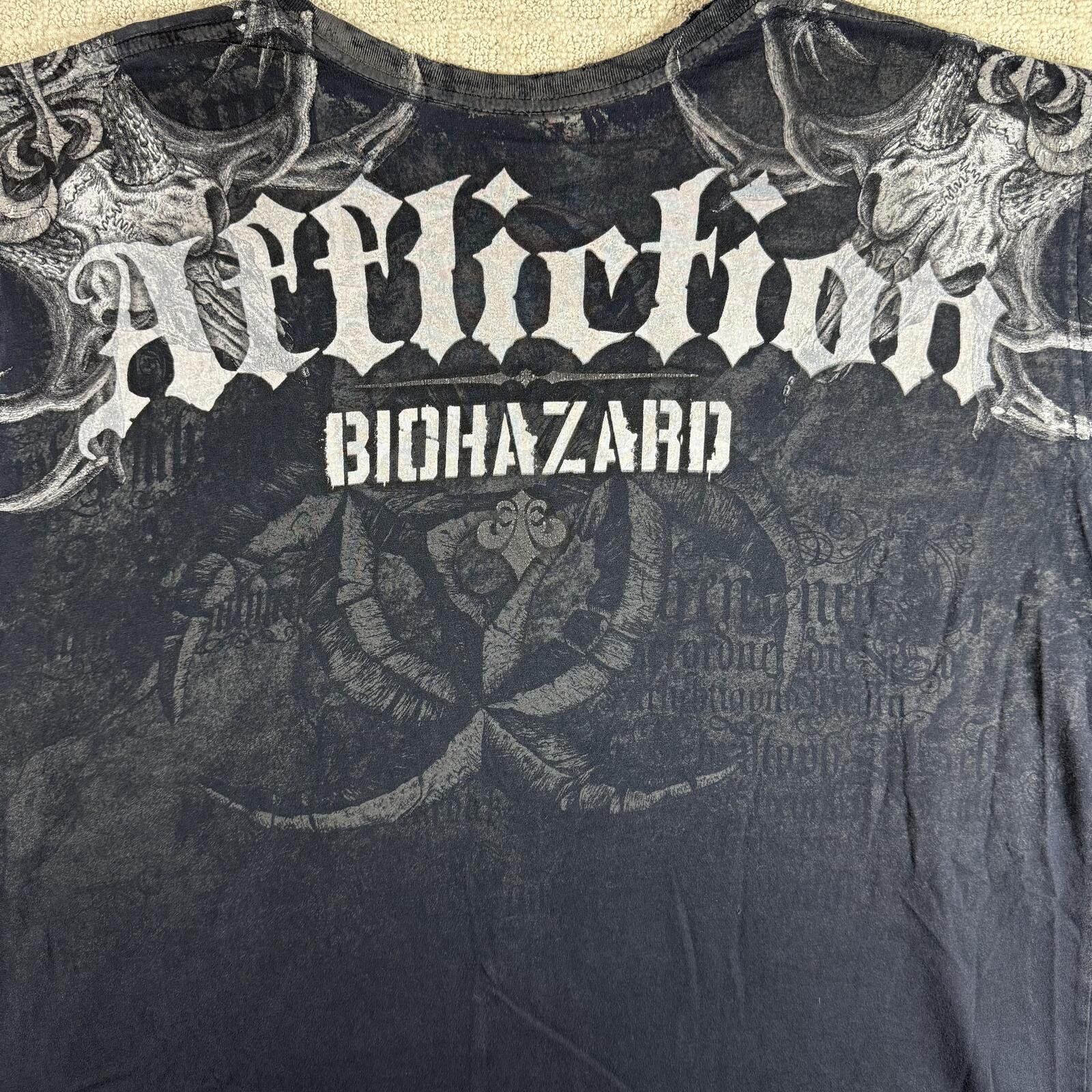 Affliction Y2K Affliction Biohazard T Shirt Size 2XL Size US XXL / EU 58 / 5 - 9 Thumbnail