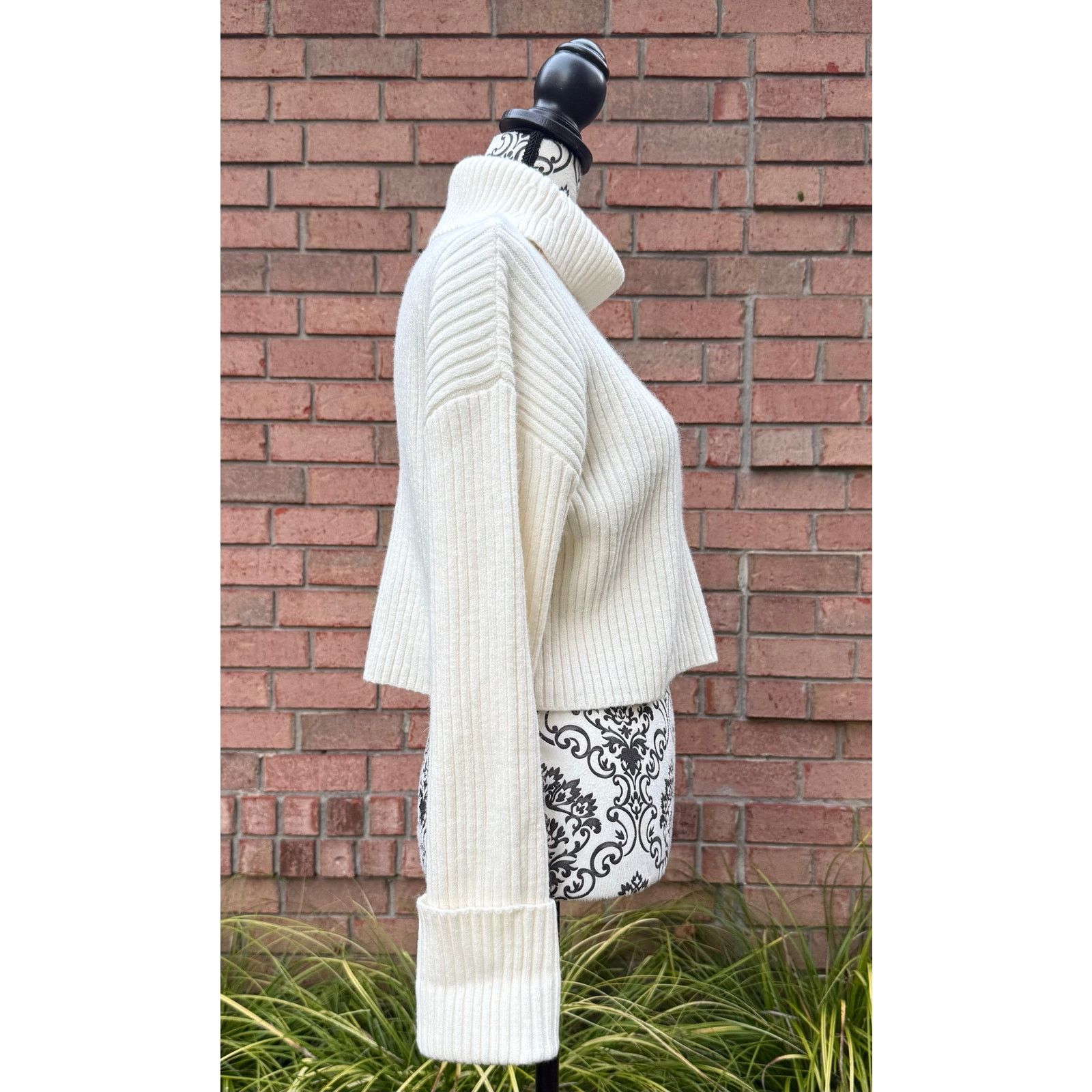 Other NWT Altar'd State Cropped Ribbed Turtleneck Sweater Small Size S / US 4 / IT 40 - 2 Thumbnail