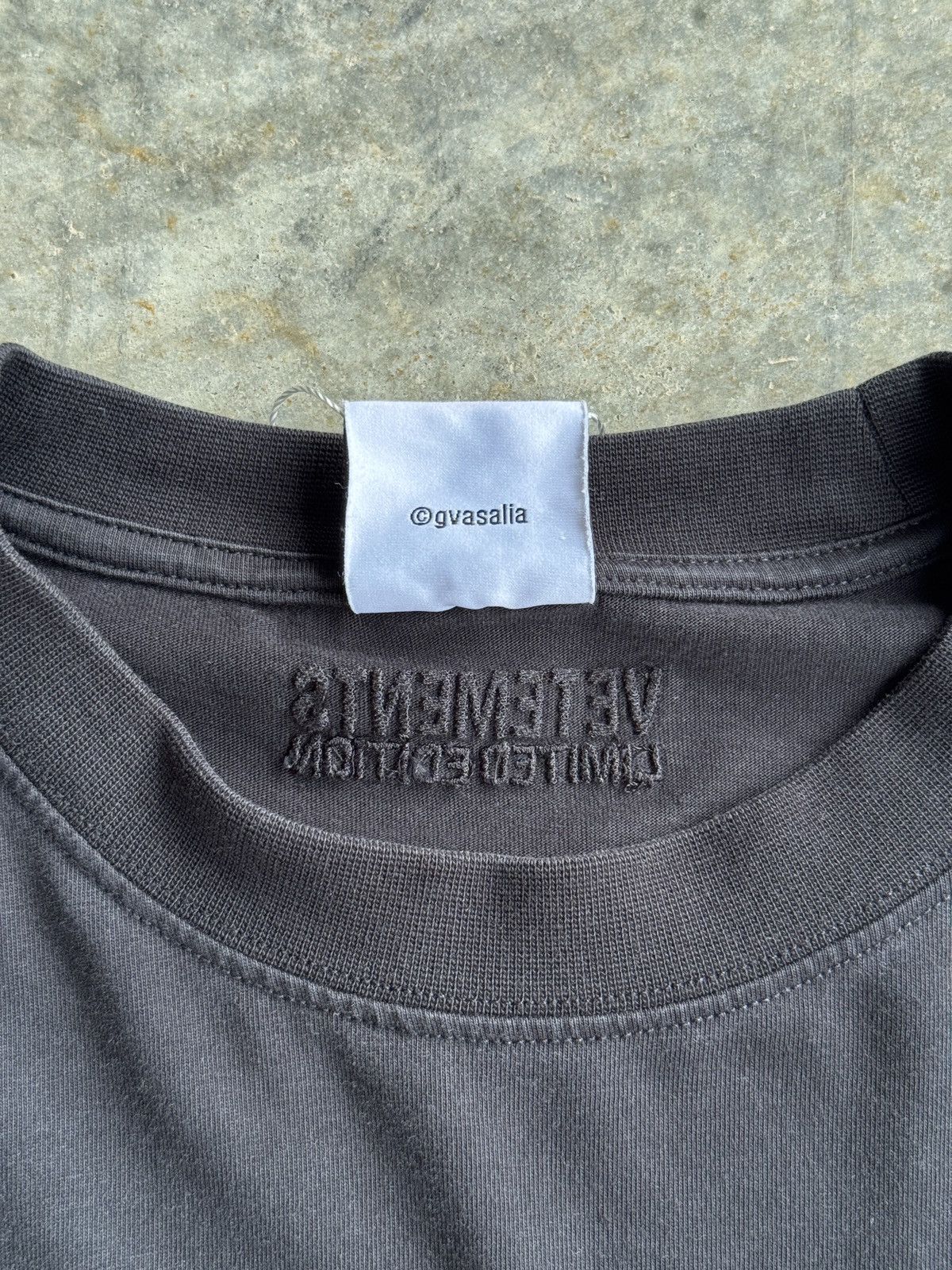 Vetements *RARE* VETEMENTS GVASALIA TIE DYE BLEACHED OVERSIZED TEE Size US S / EU 44-46 / 1 - 6 Thumbnail
