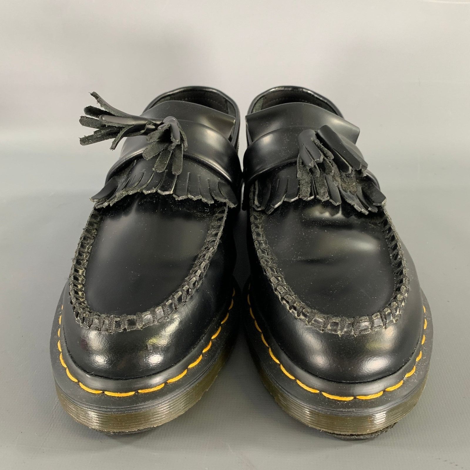 Dr. Martens DR. MARTENS Size 9 Black Leather Eyelash & Tassel Loafers Size US 9 / EU 42 - 4 Thumbnail