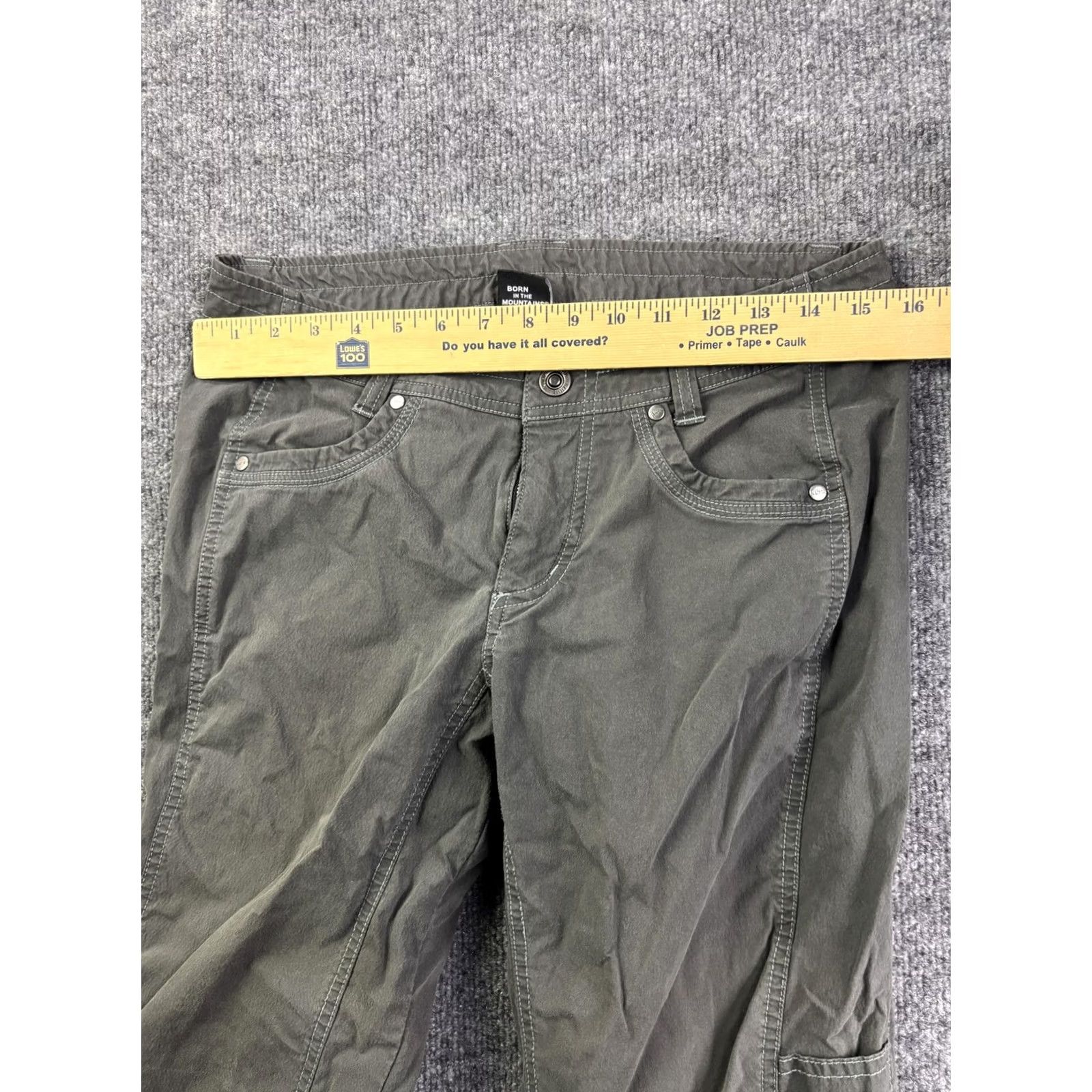 Vintage Kuhl Legendary Cargo Pants Womens 8 Short Gray Stretch Hiking Travel Outdoor Pants Womens 8 Short Gray Cargo Size 30" / US 8 / IT 44 - 3 Thumbnail