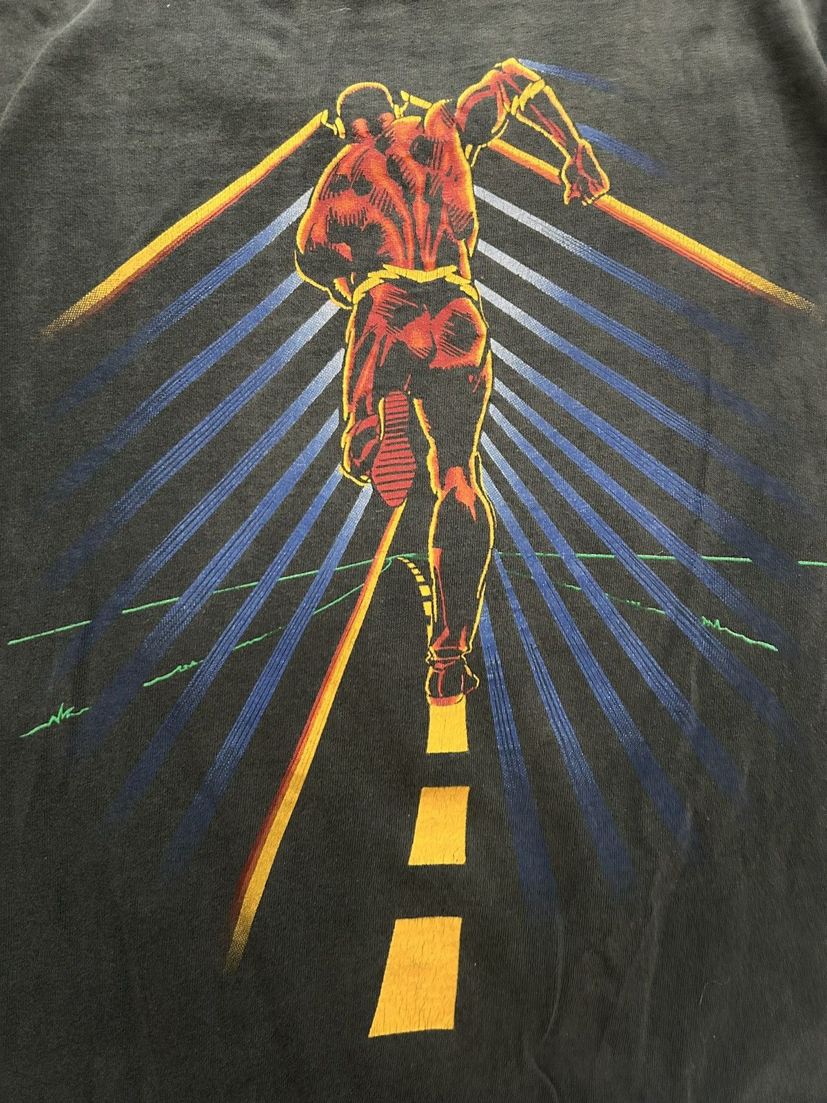 DC Comics The Flash Vintage 1990 DC Comics Tee Size US XL / EU 56 / 4 - 4 Thumbnail