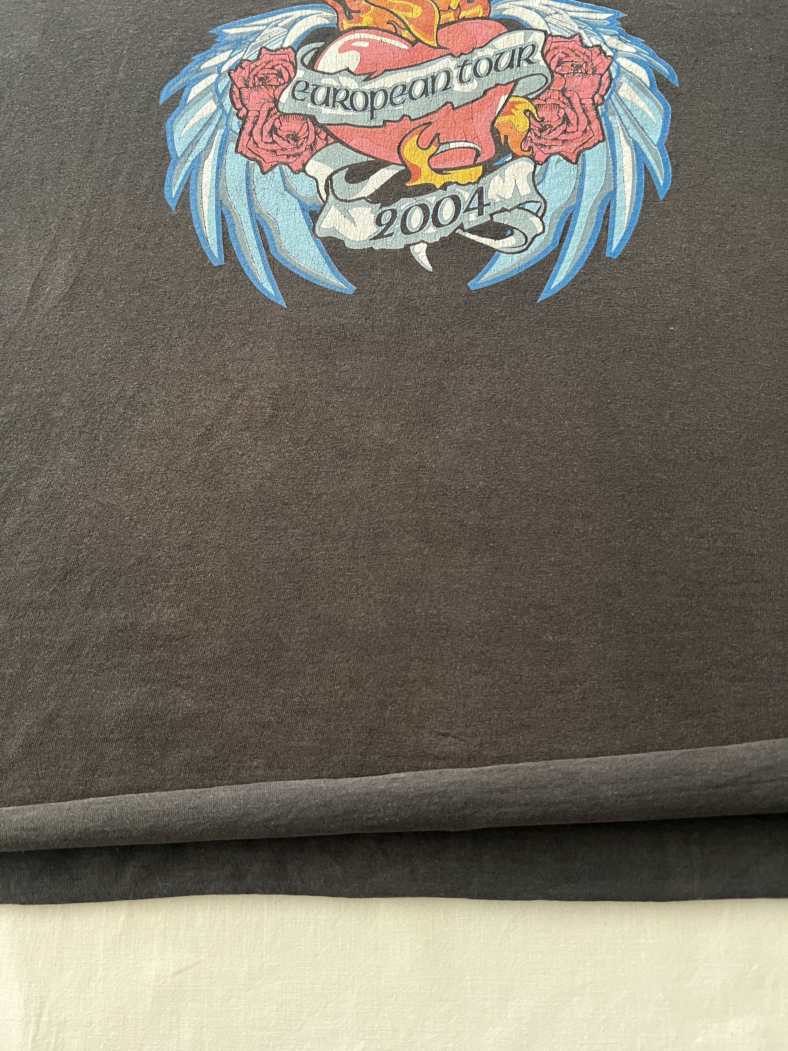 Band Tees Vintage 2004 Whitesnake European Tour Faded Black Tee Size US L / EU 52-54 / 3 - 6 Thumbnail