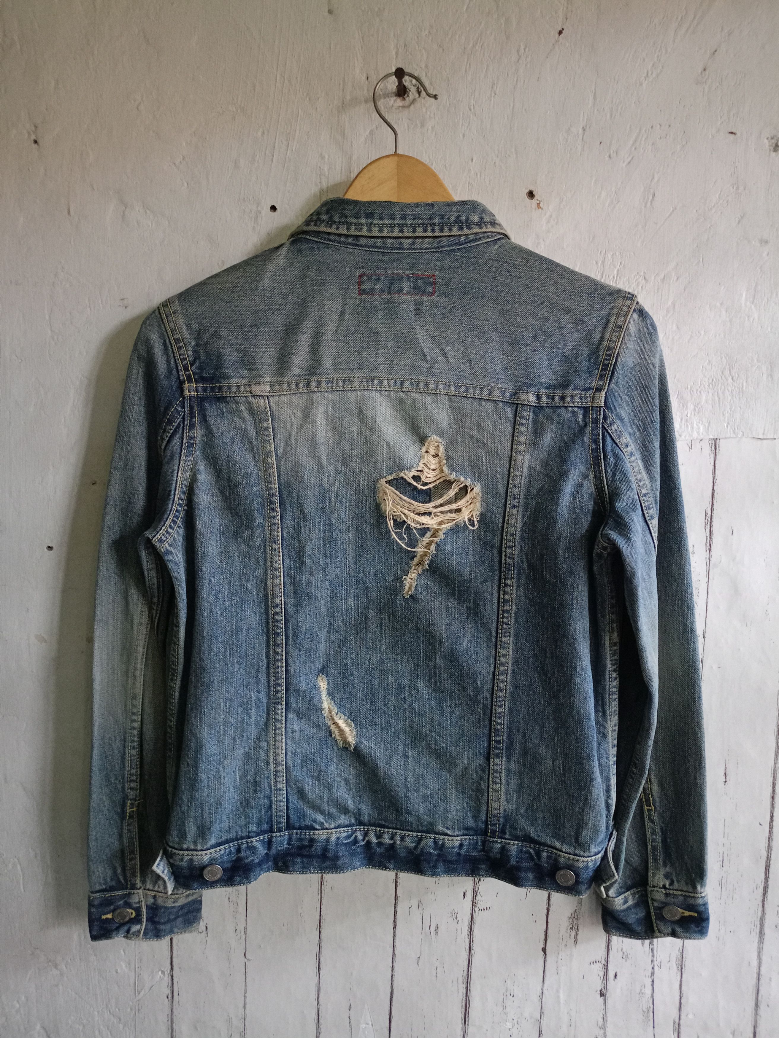 Japanese Brand E Hyphen World Gallery Distressed Denim Jacket Size US S / EU 44-46 / 1 - 5 Thumbnail