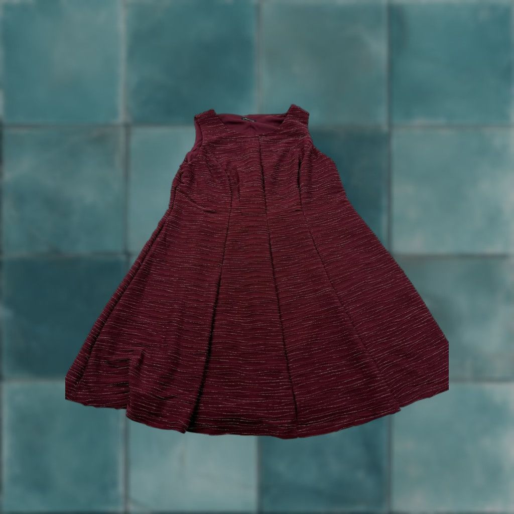 Vintage Lane Bryant Dress Womens 18/20 Red Glitter Stripe Knit Sleeveless Fit & Flare A-Line Knee-Length Party/Cocktail Size XXL / US 16-18 / IT 52-54 - 1 Thumbnail