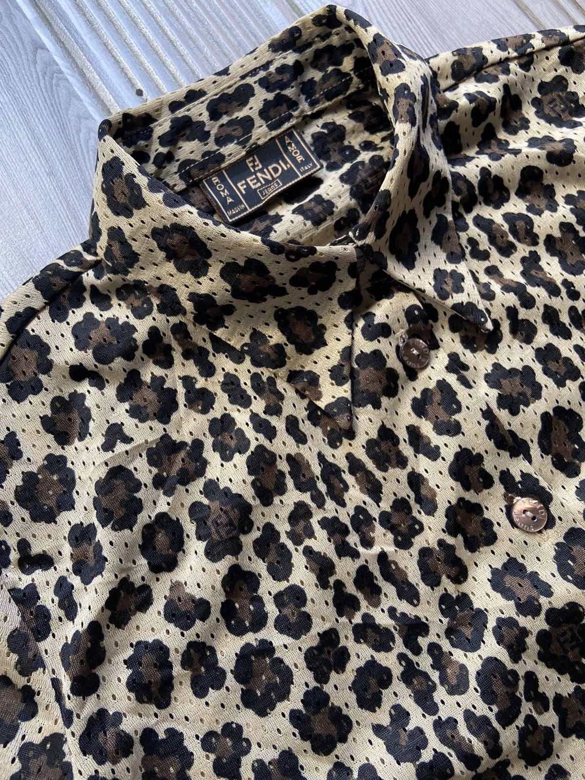 Fendi Vintage 90’s FENDI leopard print mesh button down shirt Size XS / US 0-2 / IT 36-38 - 4 Thumbnail