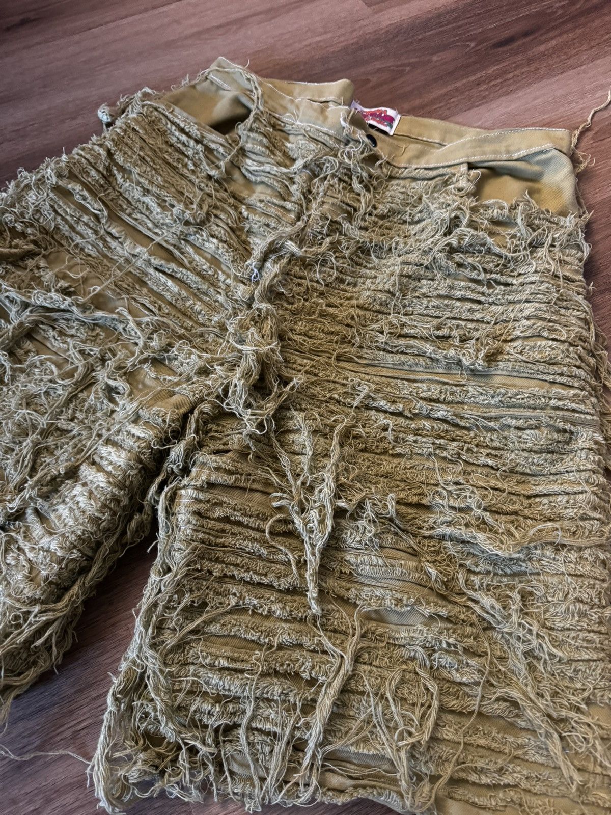 Japanese Brand Temporary From Brazil Distressed Shorts Size US 34 / EU 50 - 2 Thumbnail