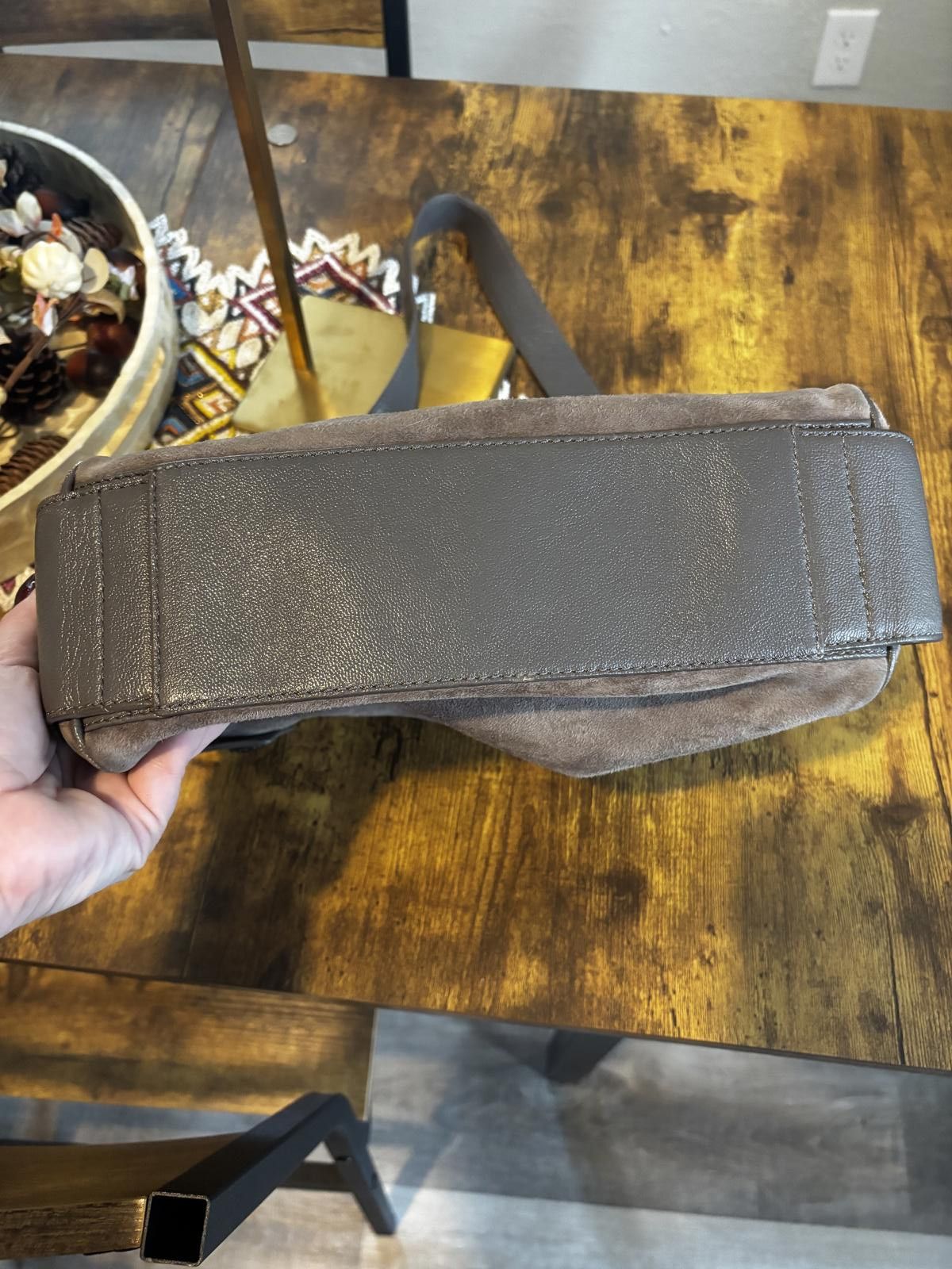 Marc Jacobs Marc Jacobs Charcoal Gray Suede Crossbody Bag Size ONE SIZE - 9 Thumbnail