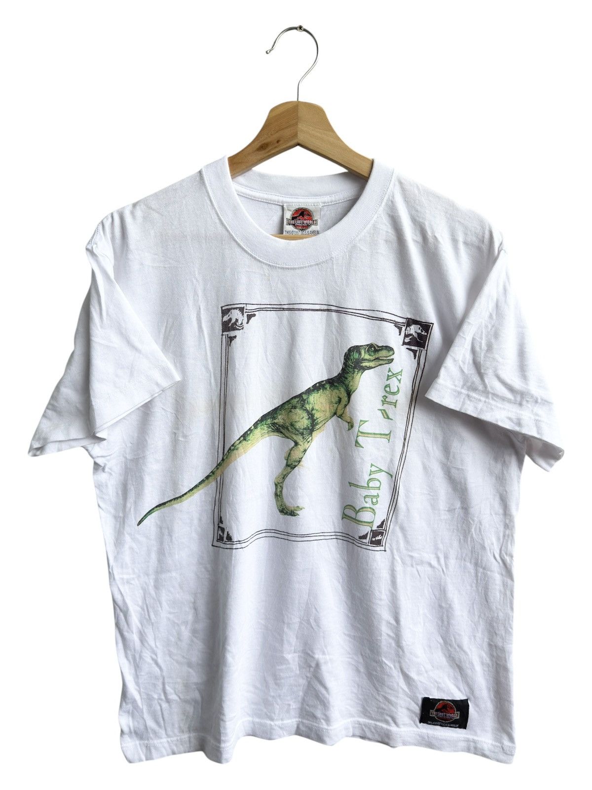 Vintage Vintage Jurassic Park Baby T-Rex movie tee Size US M / EU 48-50 / 2 - 1 Thumbnail