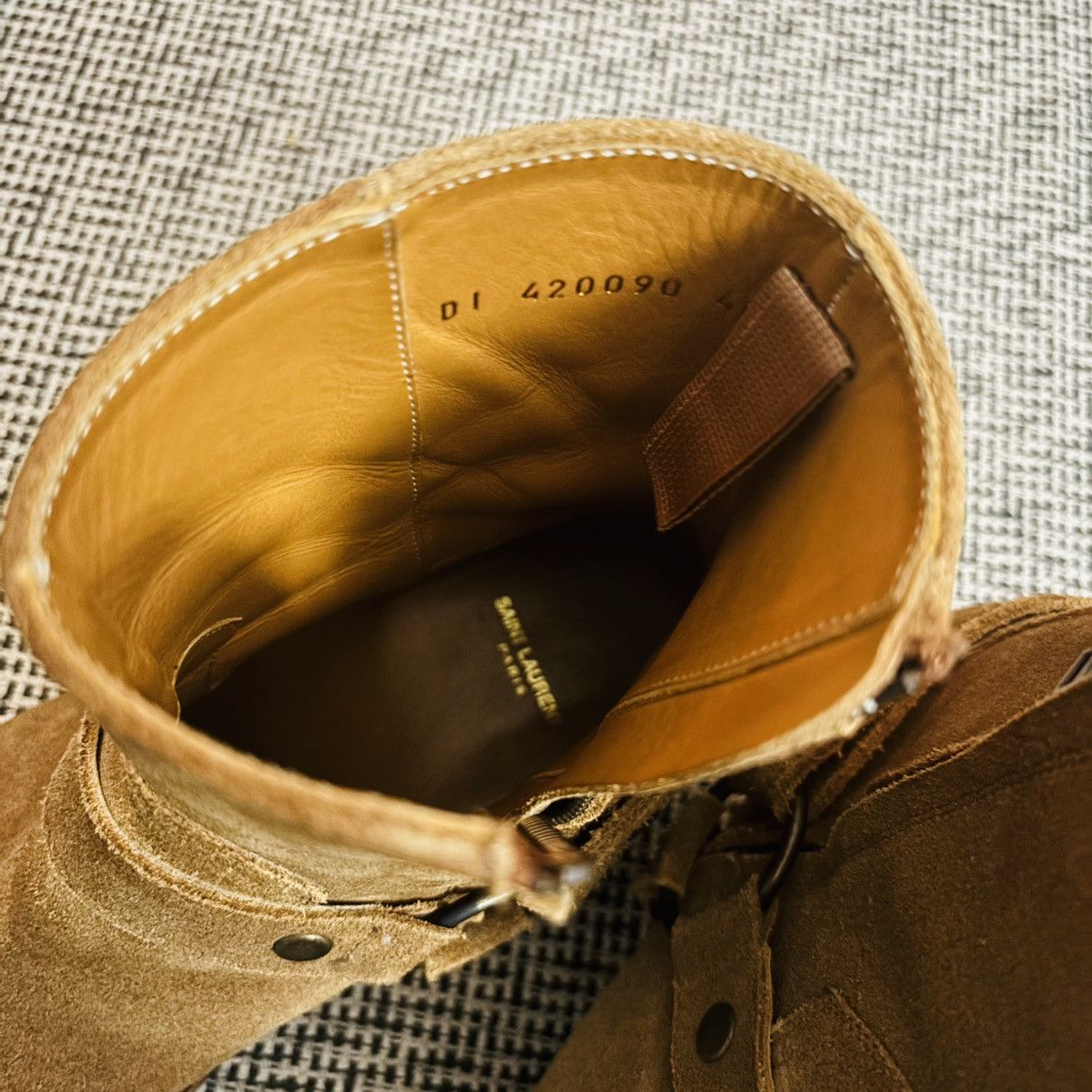 Saint Laurent Paris Saint Laurent Wyatt 40 suede leather Size US 9 / EU 42 - 6 Thumbnail