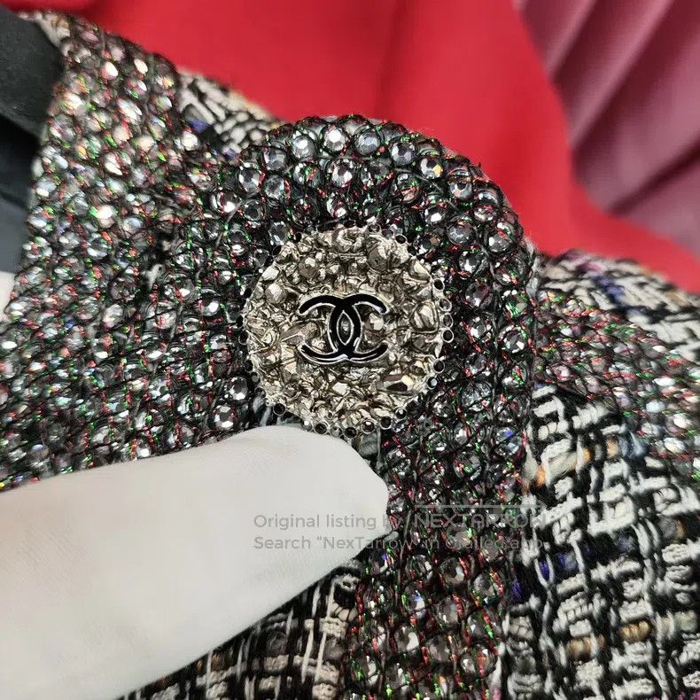Chanel Chanel Show-style tweed diamond jacket Size XS / US 0-2 / IT 36-38 - 5 Thumbnail