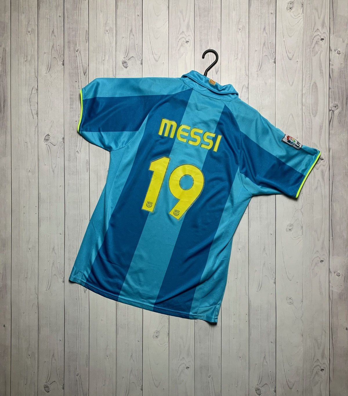 Vintage Soccer tee blue away 19 Messi size S Size US S / EU 44-46 / 1 - 1 Thumbnail