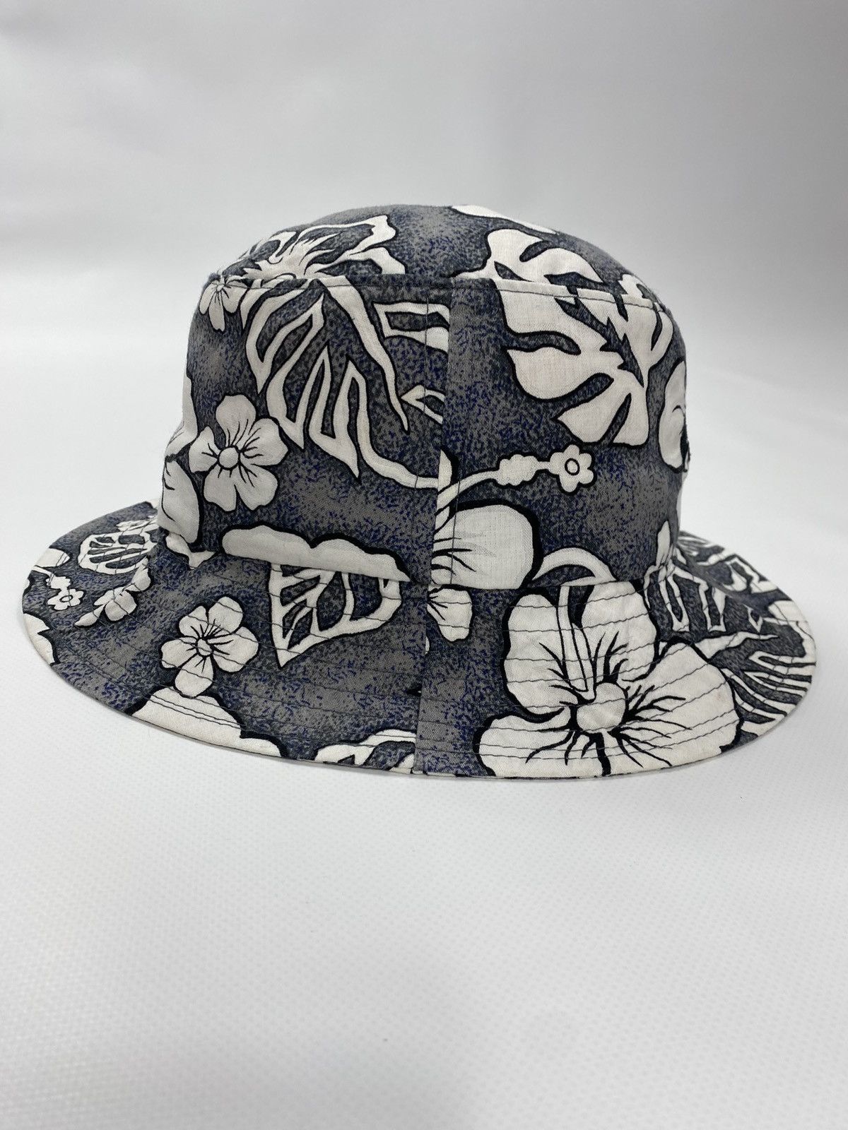 Universal Studios 🔥LASTDROP🔥 Vintage US Orlando Hawaiian Bucket Hat Panama Size ONE SIZE - 7 Thumbnail