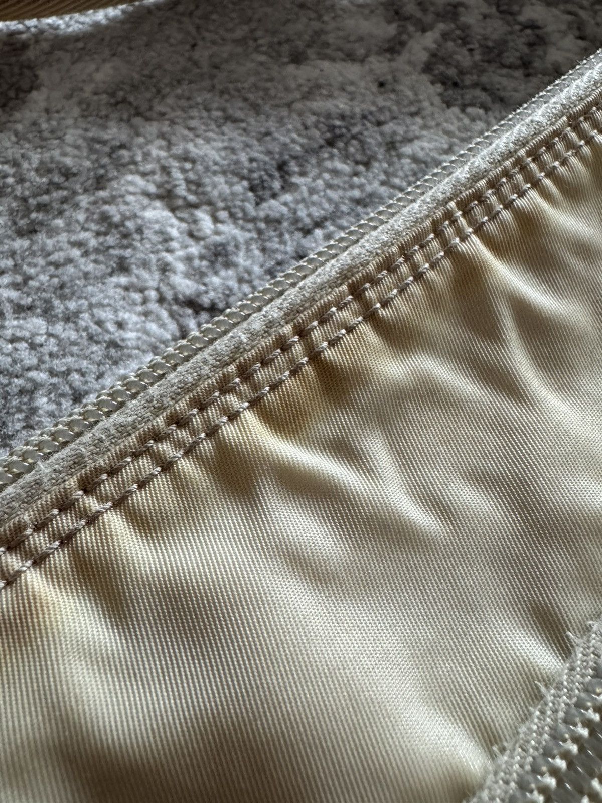 Prada Prada Vintage Messenger Bag | Beige Size ONE SIZE - 6 Thumbnail