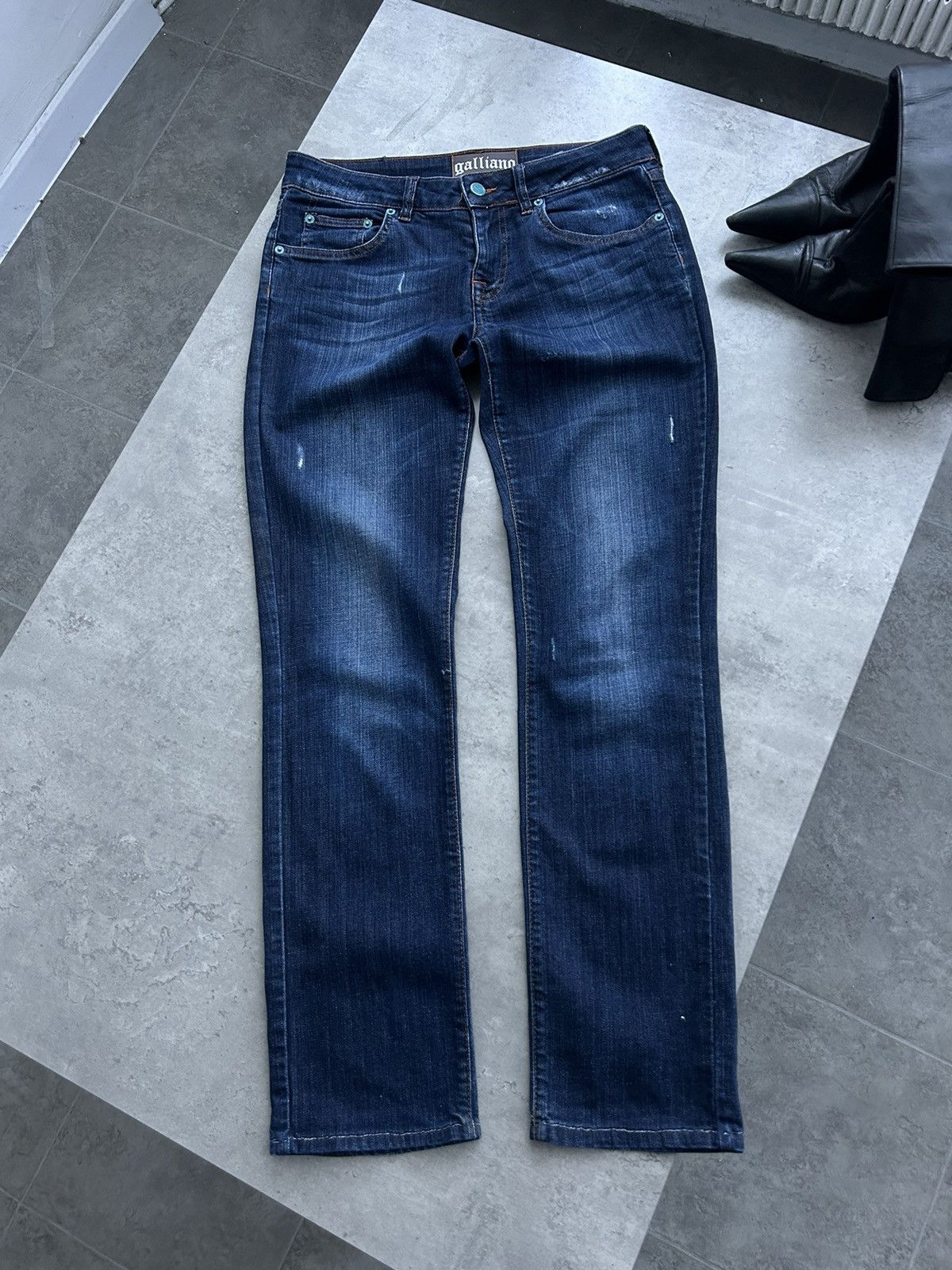 John Galliano × Vintage Galliano flared washed jeans Y2K vintage Size 28" / US 6 / IT 42 - 5 Thumbnail